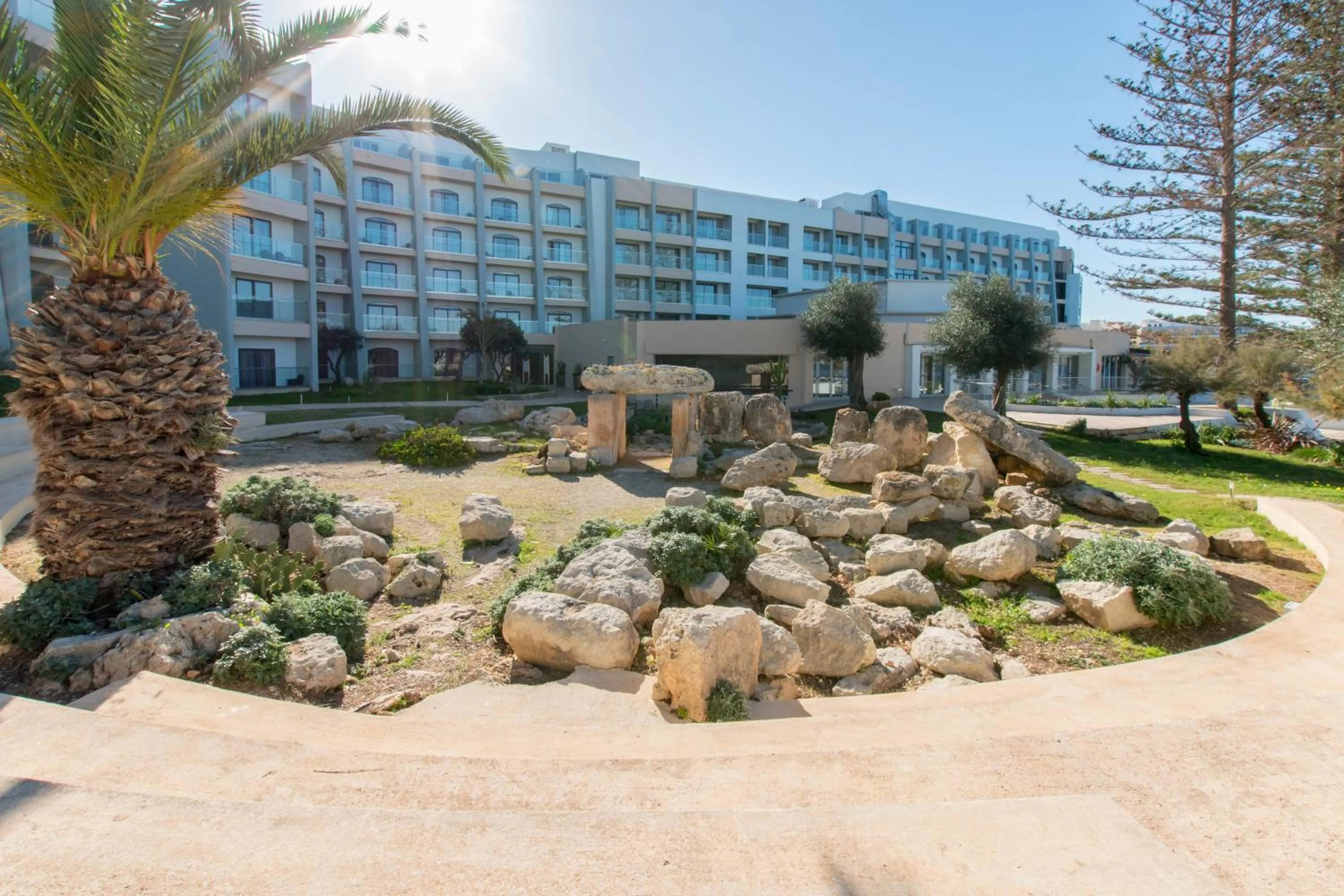 Garden in DoubleTree by Hilton Malta