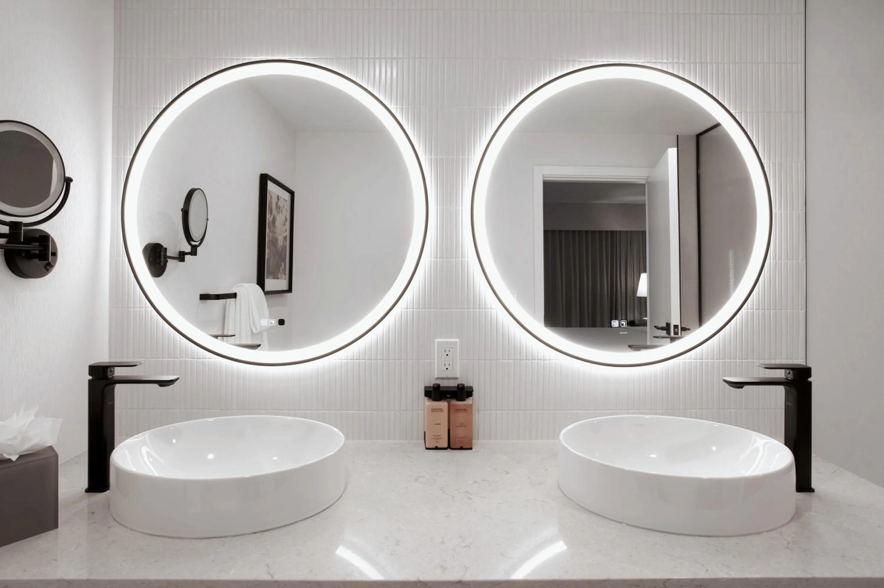 Bathroom in Hotel Arts