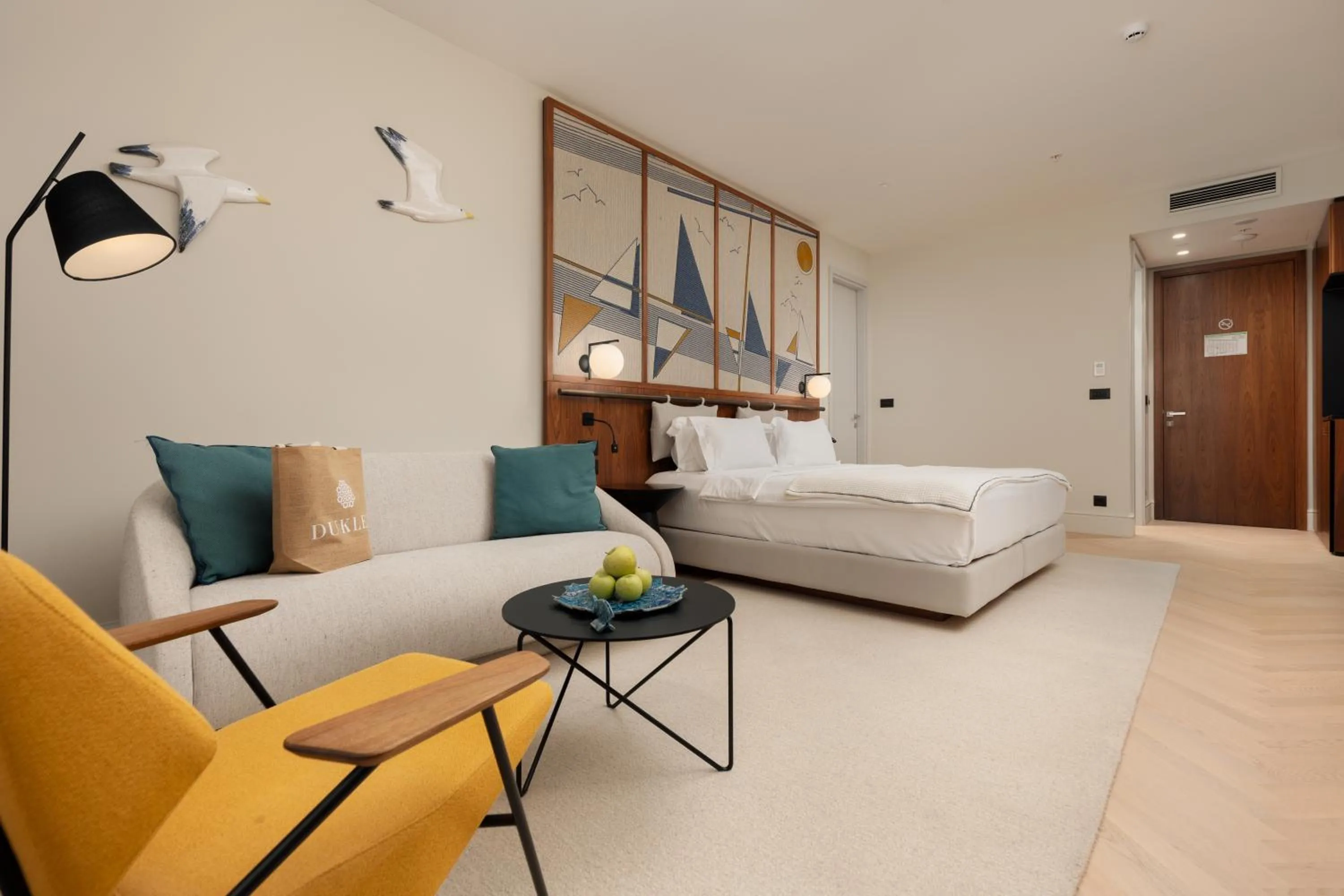 Seating area, Bed in Dukley Hotel & Resort