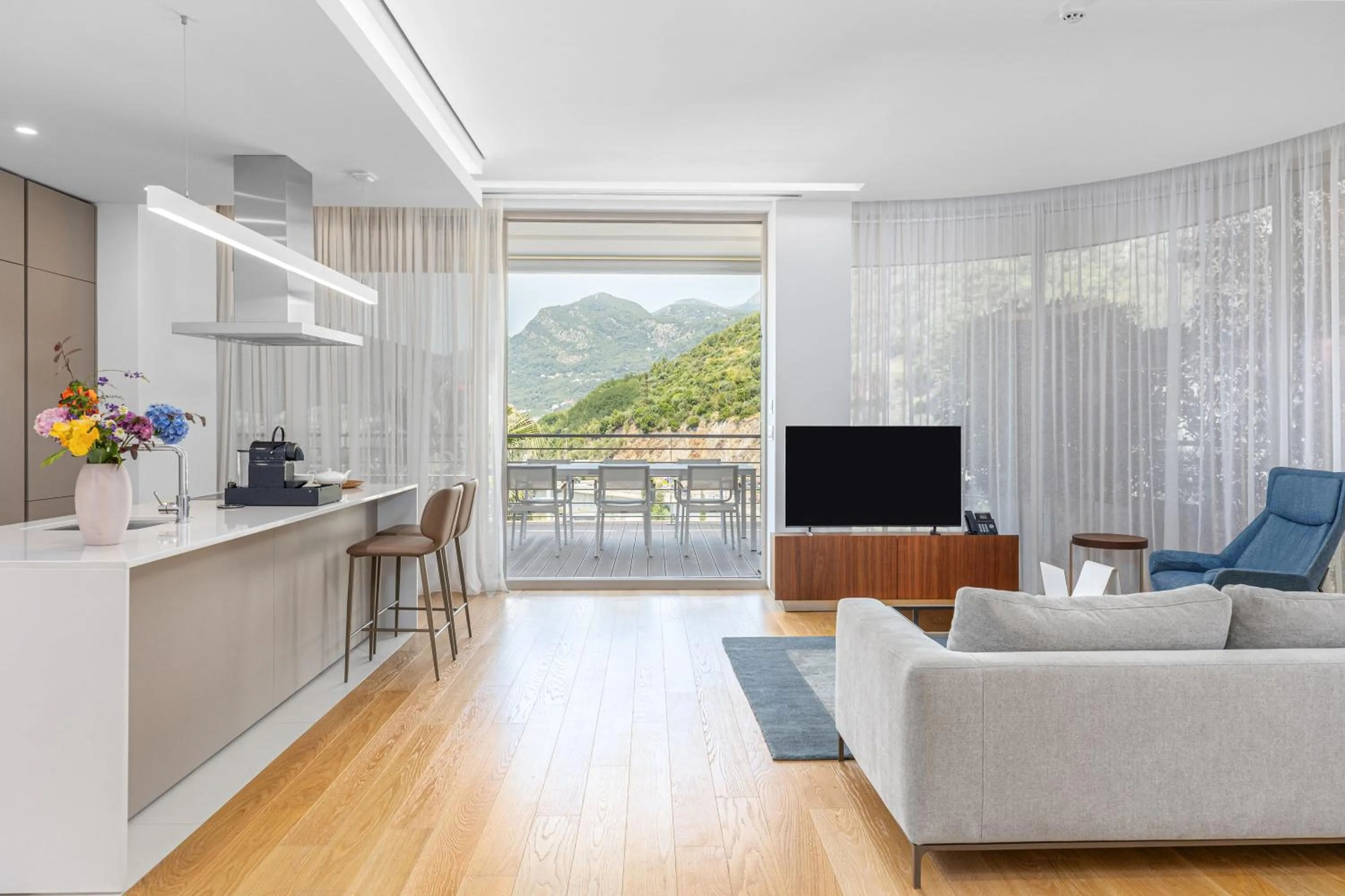 TV and multimedia in Dukley Hotel & Resort