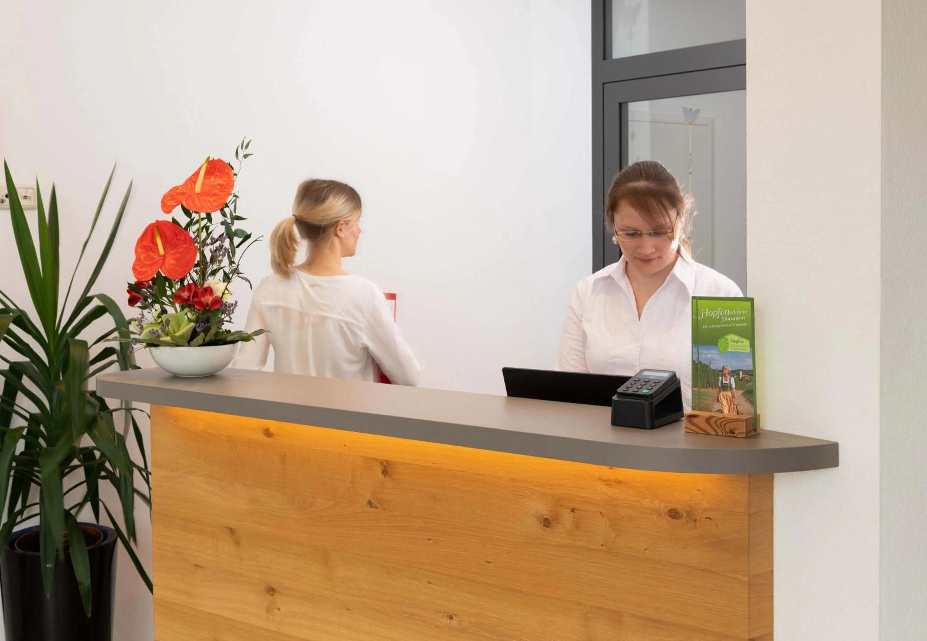 Property building in Hotel Gasthof Rosenwirt