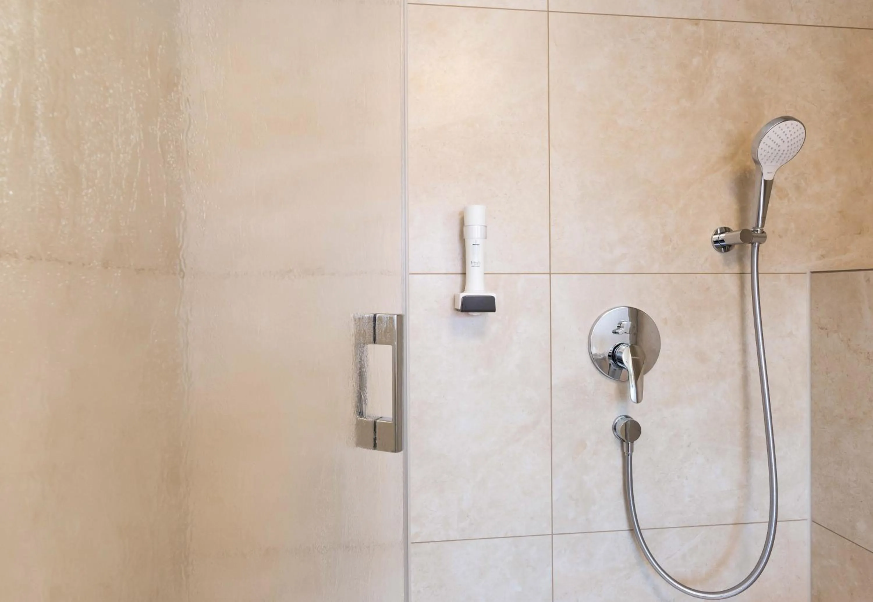 Shower in Hotel Gasthof Rosenwirt