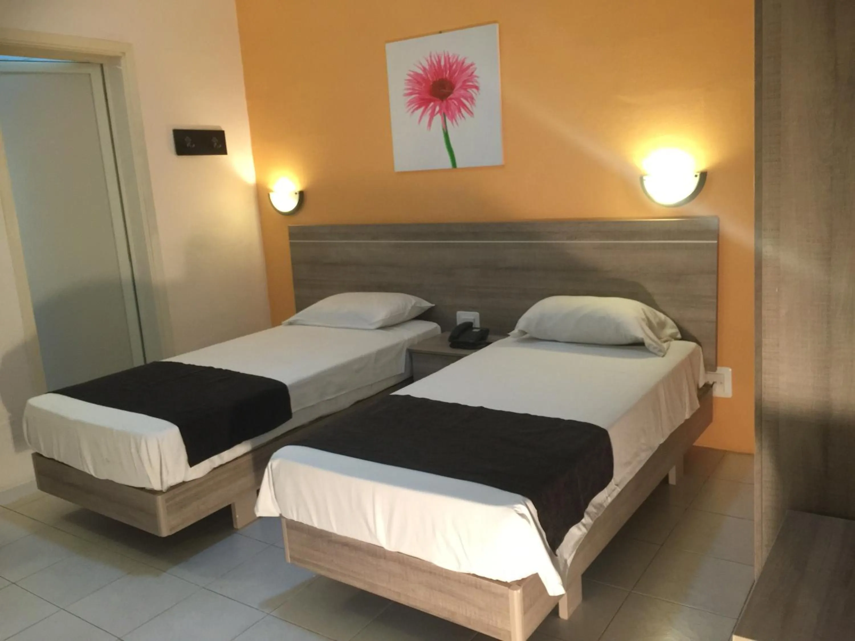 Bed in Dean Hamlet Hotel