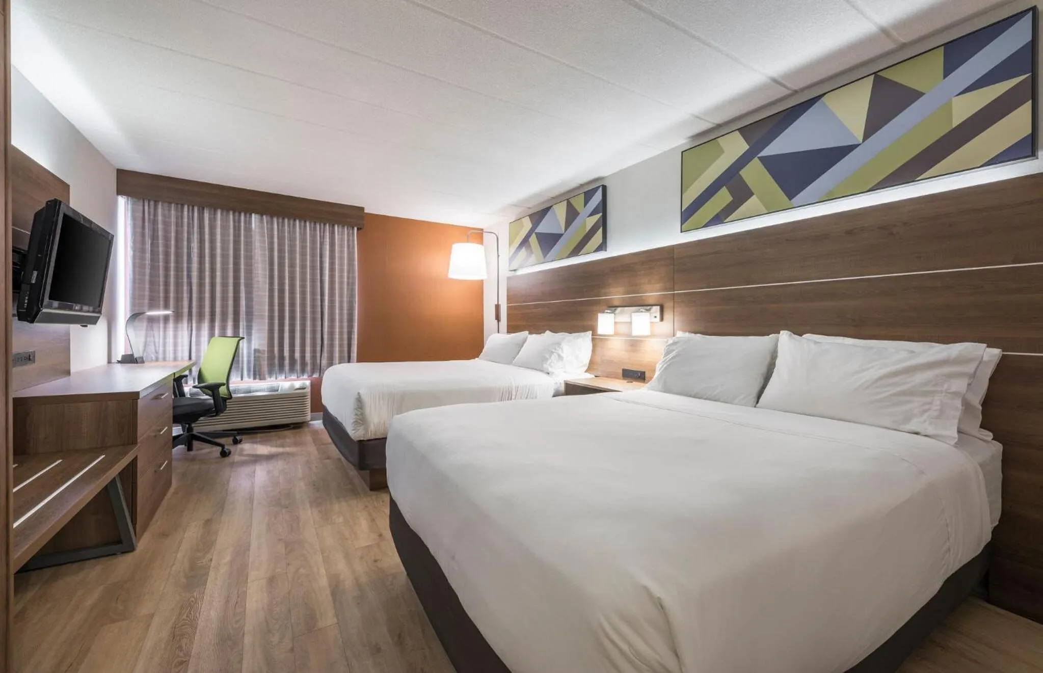 Photo of the whole room, Bed in Holiday Inn Express Hotel & Suites Charlottetown by IHG