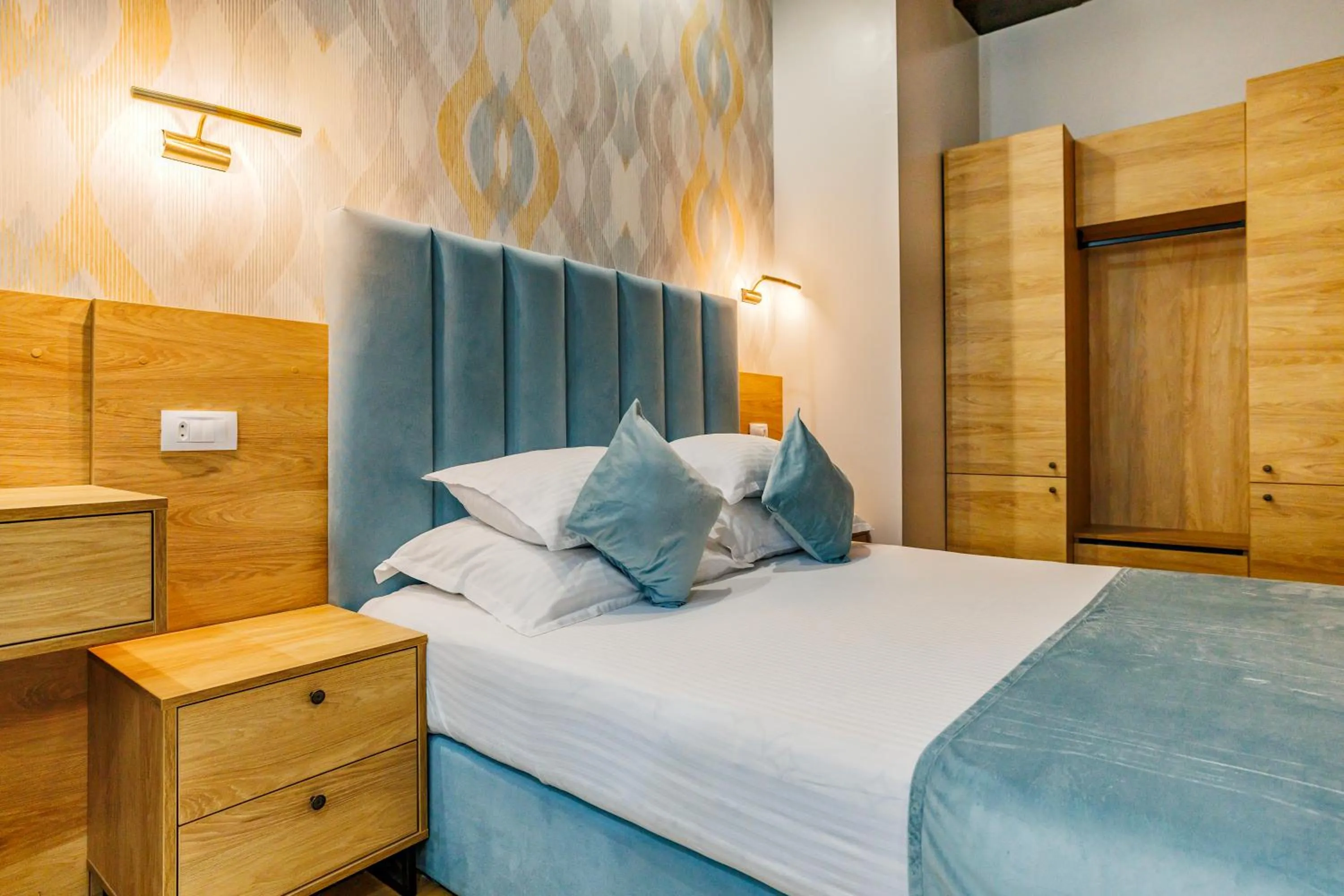 Bed in La Strada Boutique Villa