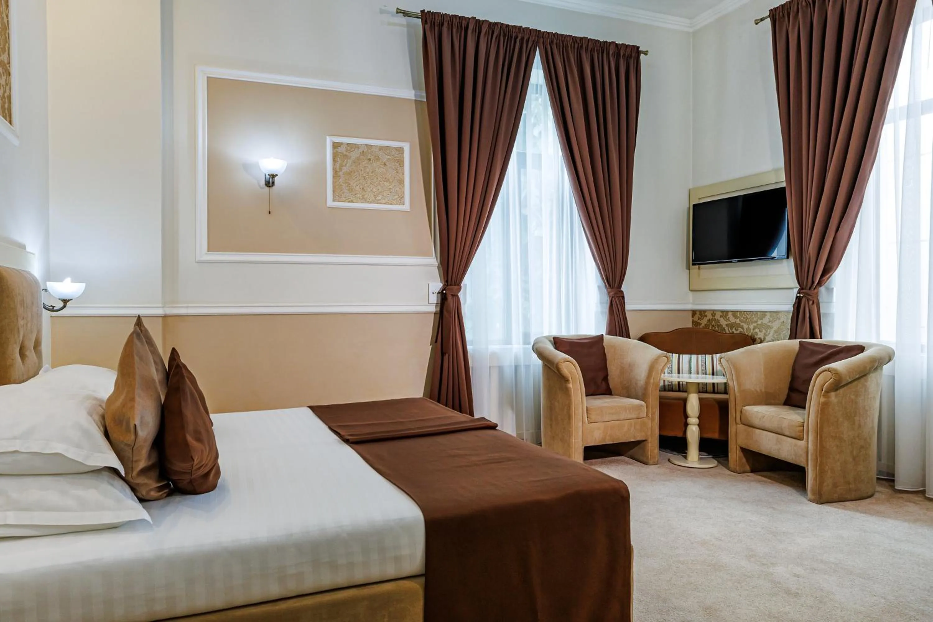 Bed in La Strada Boutique Villa