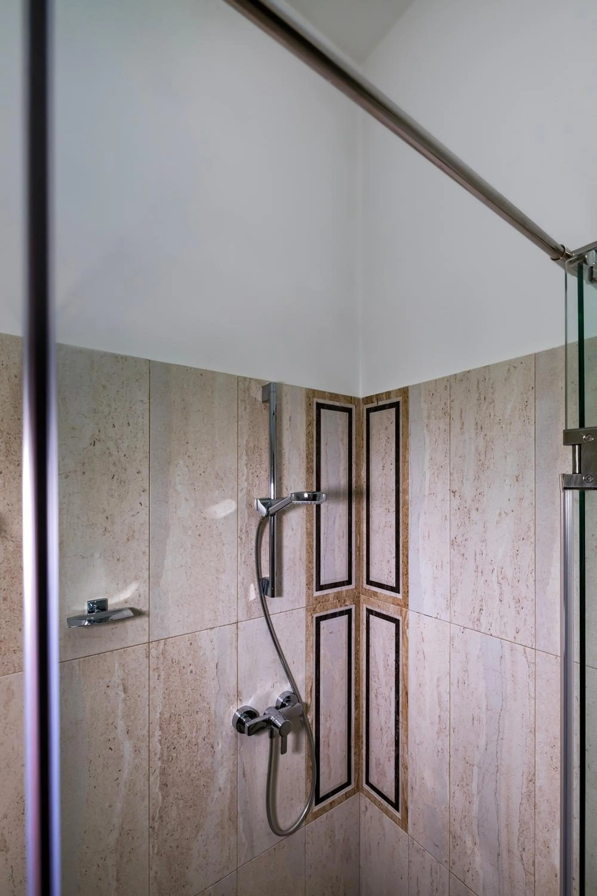 Shower in La Strada Boutique Villa