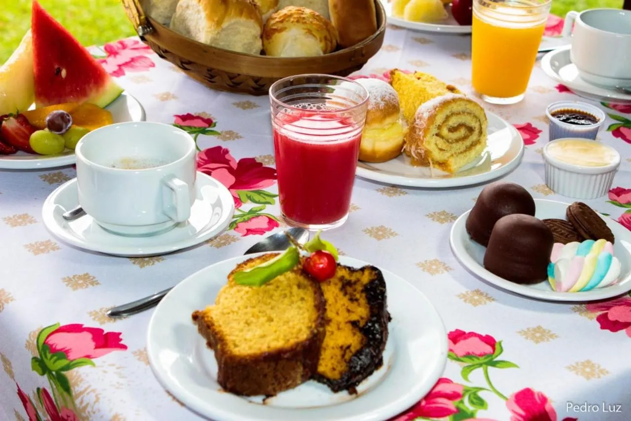 Breakfast in Pousada das Acerolas