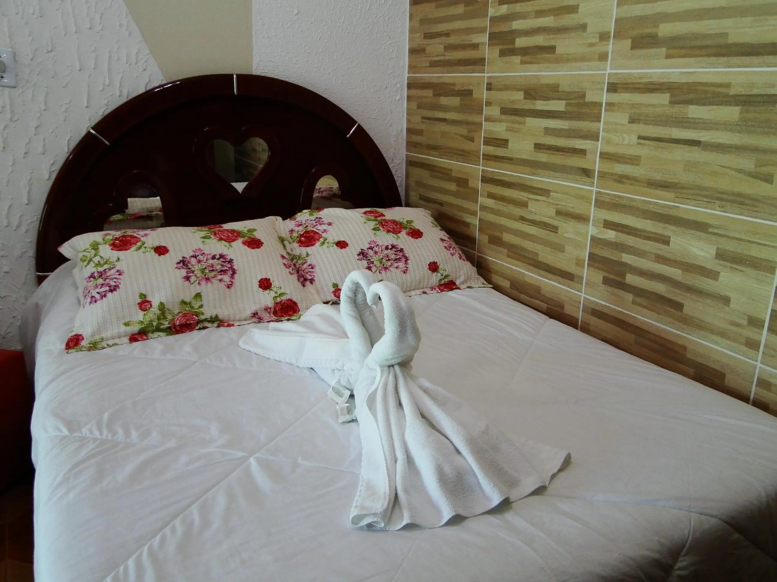 Photo of the whole room, Bed in Pousada das Acerolas