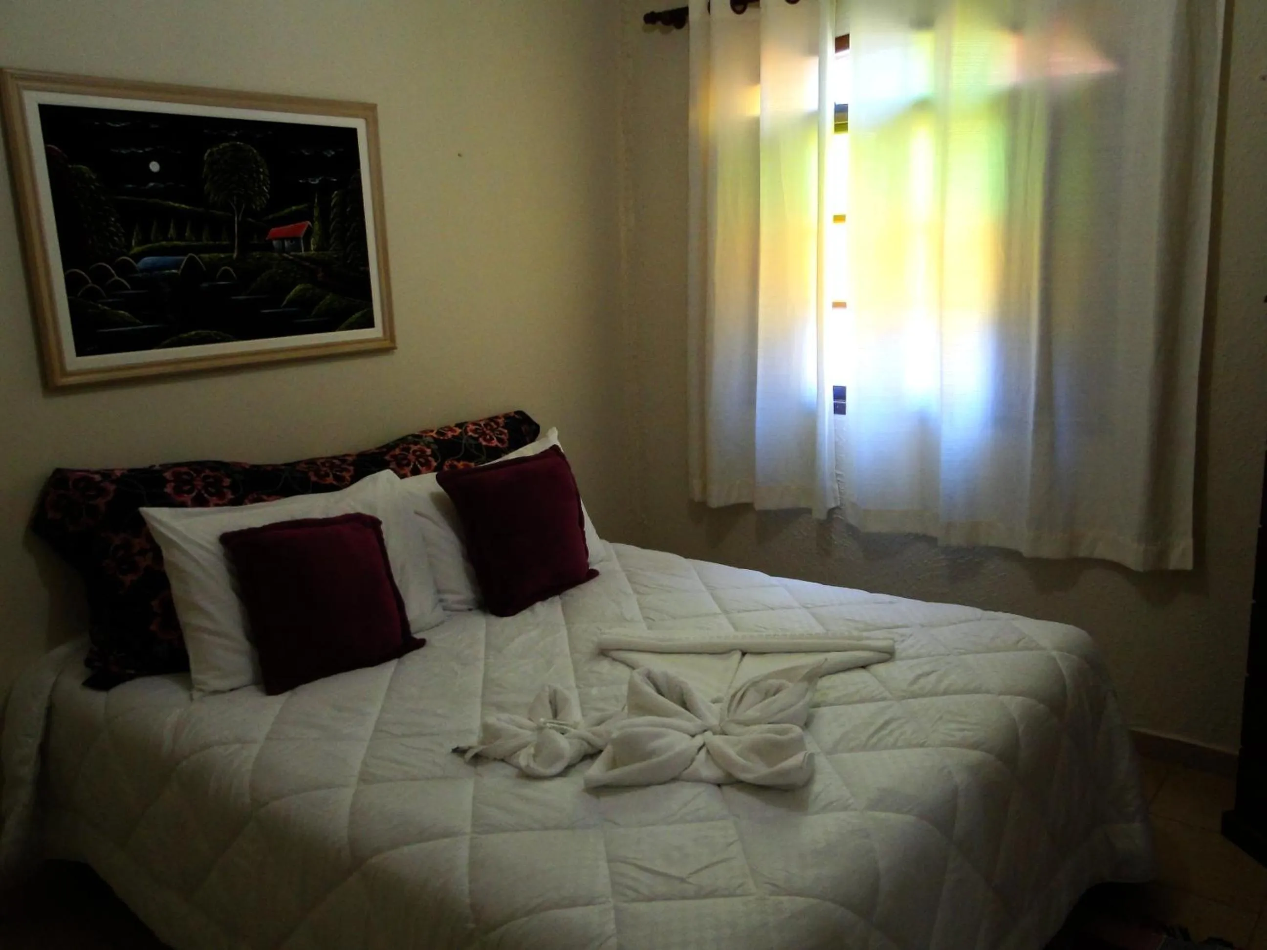 Photo of the whole room, Bed in Pousada das Acerolas