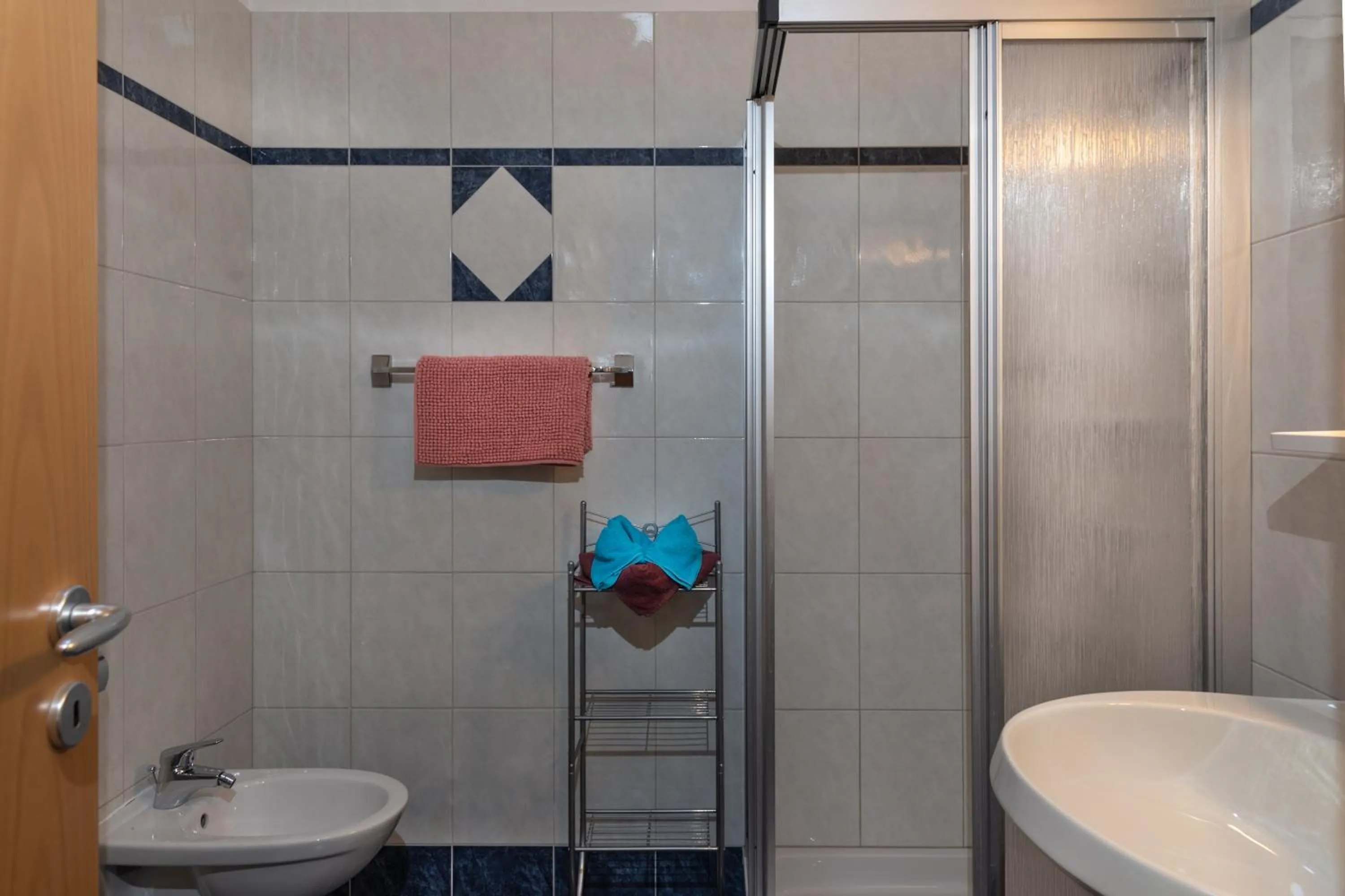 Shower in Gästehaus Thaler