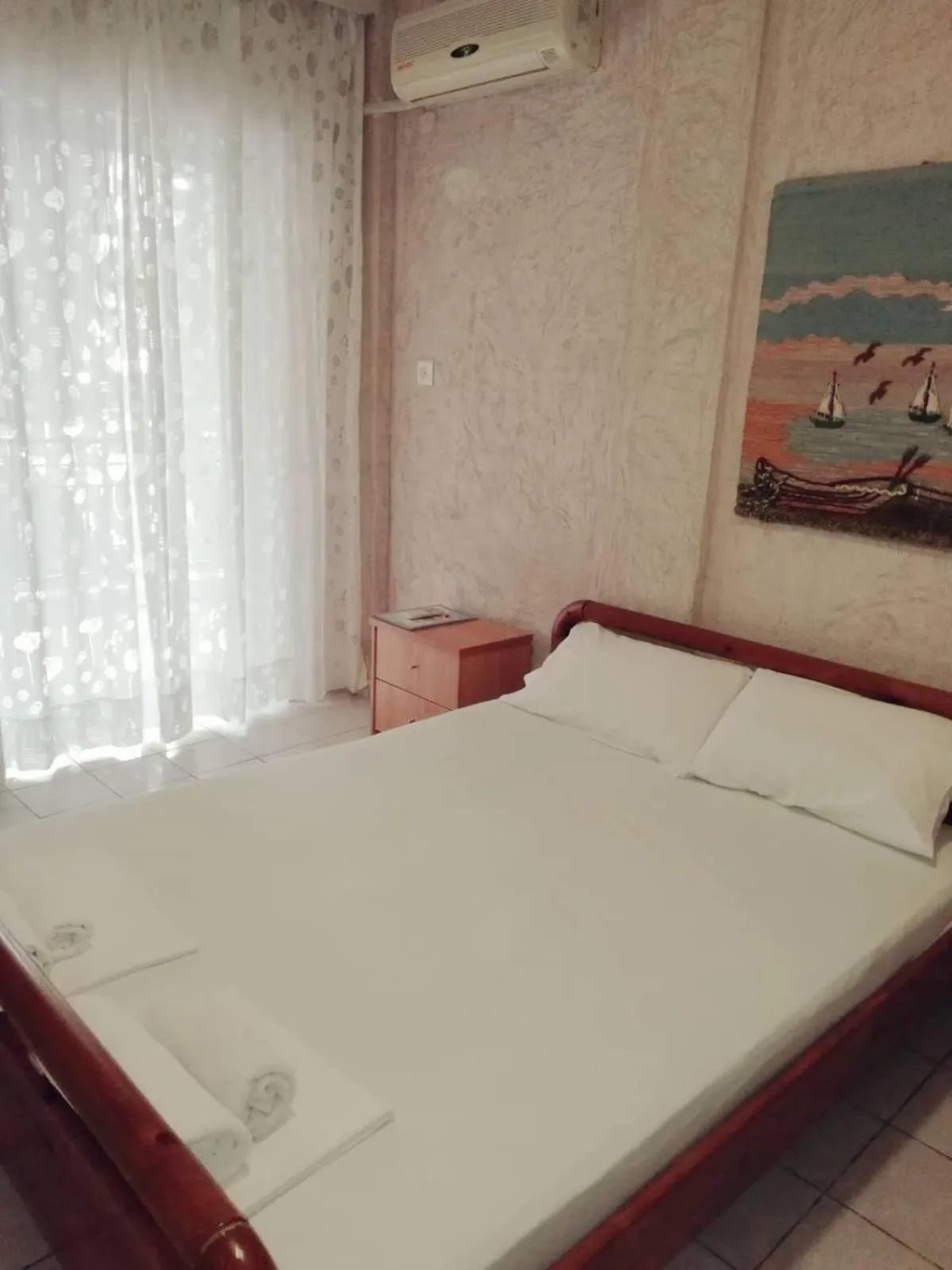 Photo of the whole room, Bed in Artemis Studios & Apartments