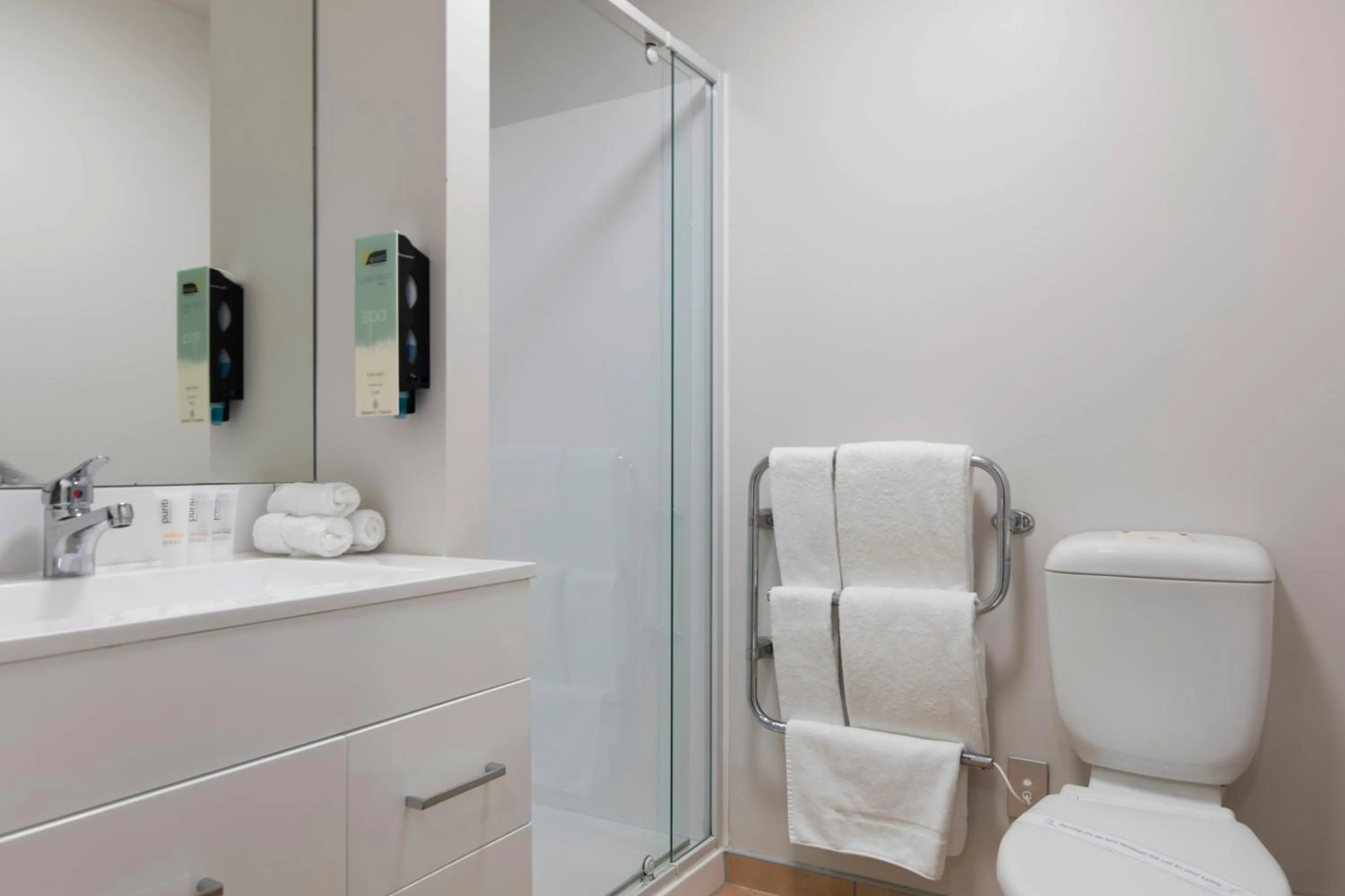 Bathroom in Quest Atrium Apartment Hotel