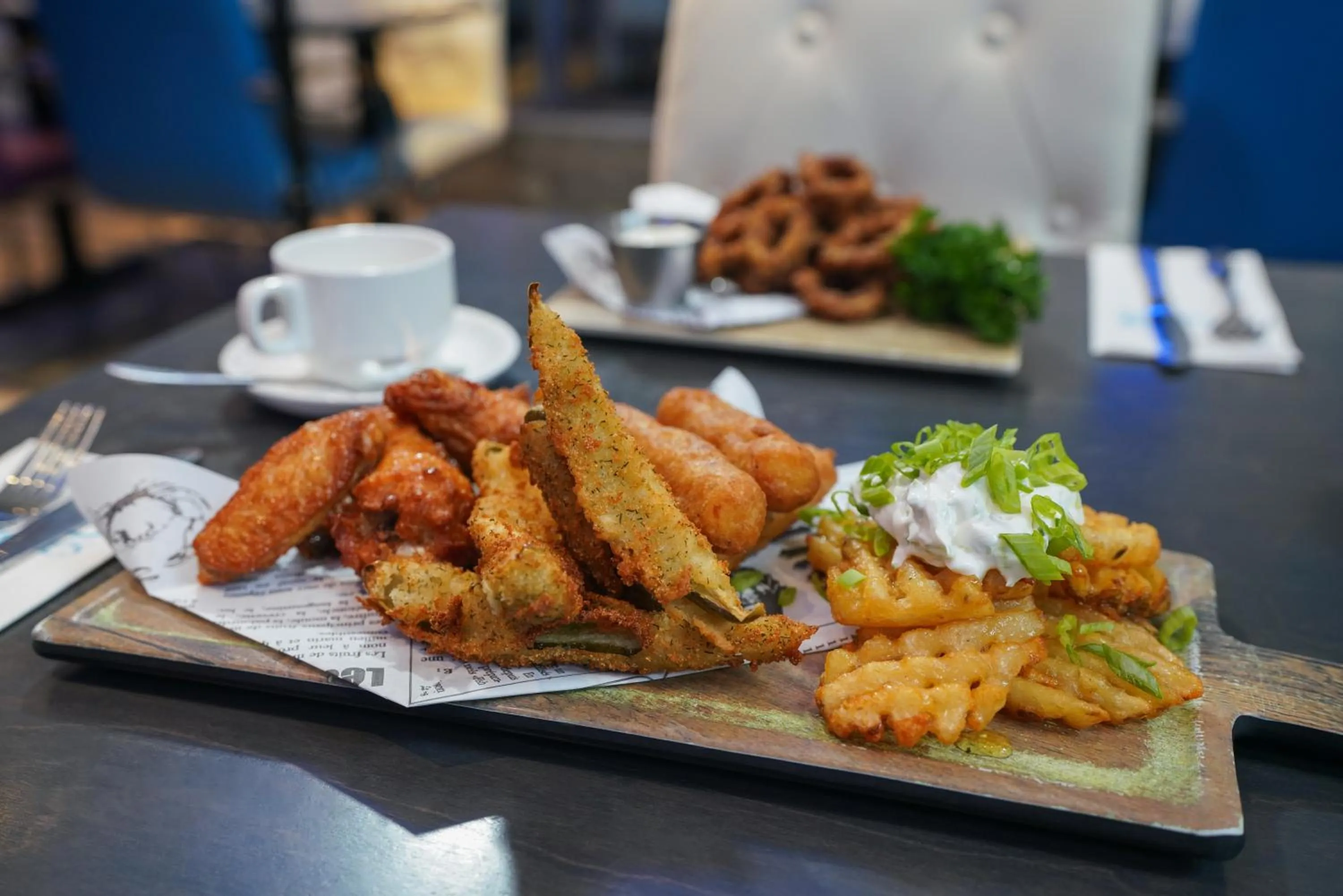 Restaurant/places to eat in L'Hôtel Québec par JARO