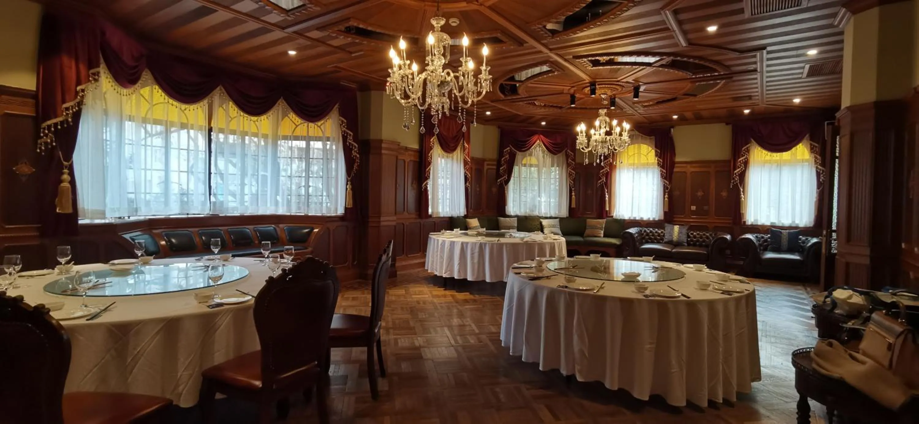 Restaurant/places to eat in Shanghai Moller Villa Hotel