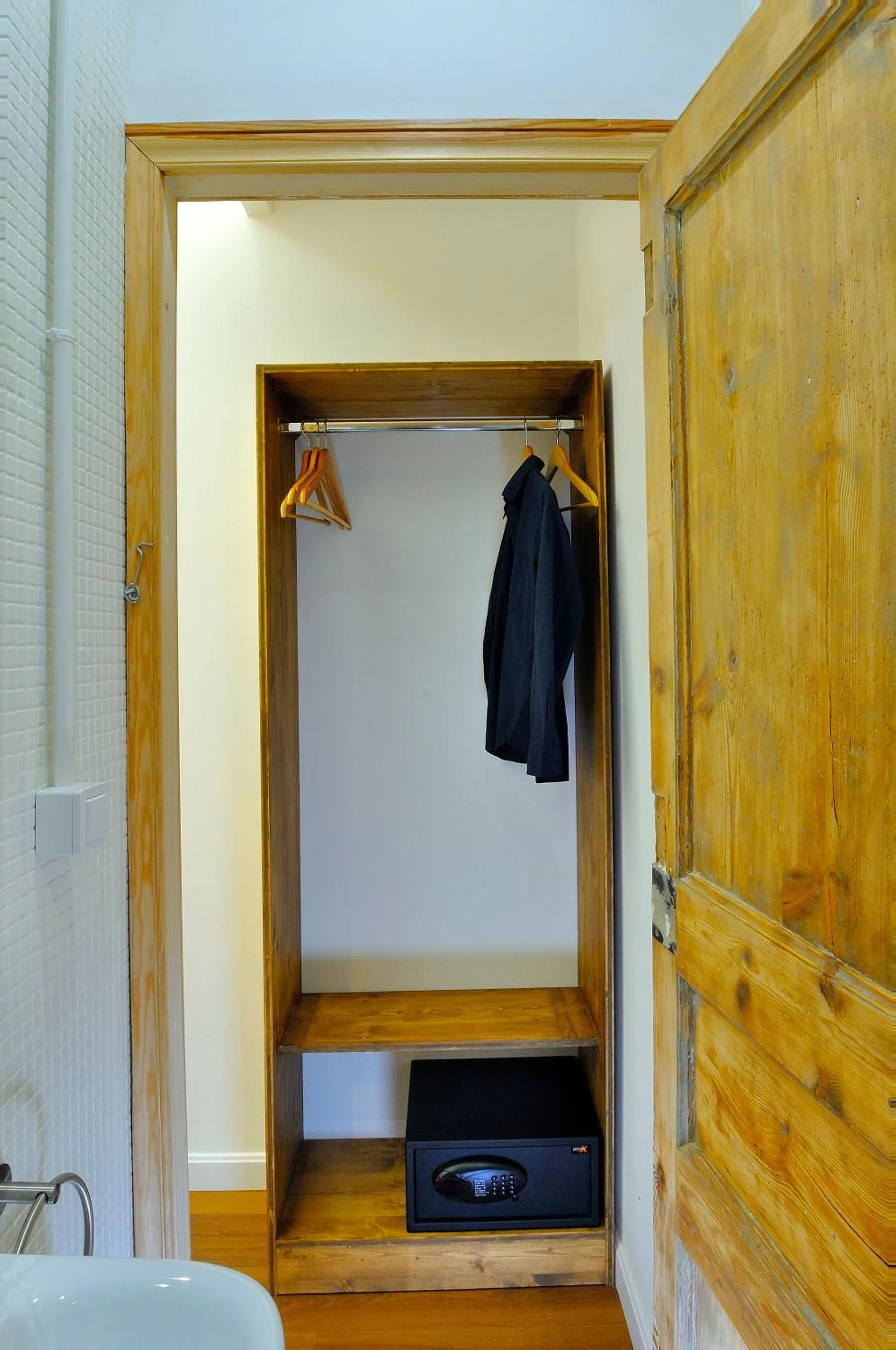 Decorative detail in Hostal Girona