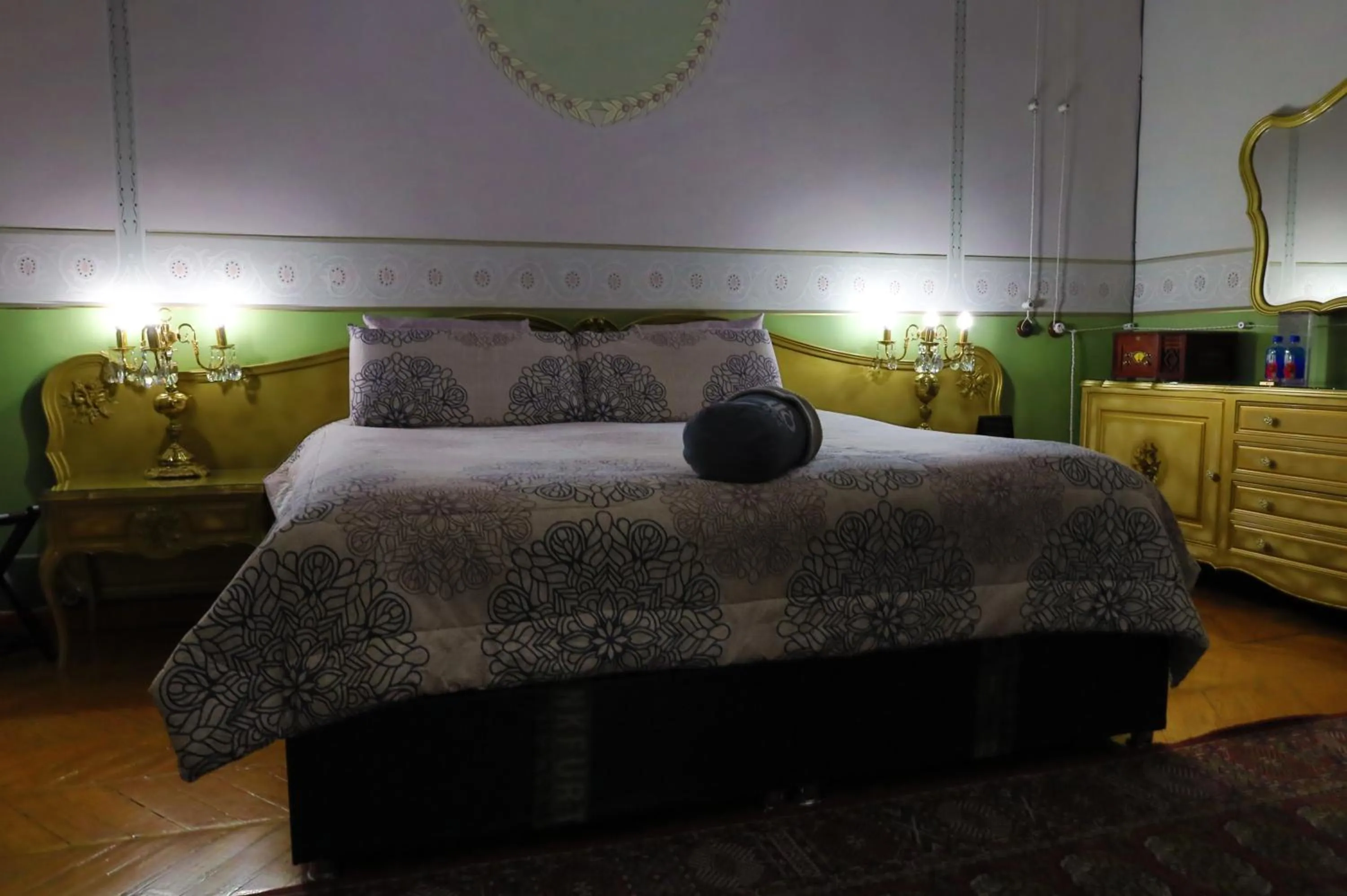 Bed in Azcami Boutique Hotel