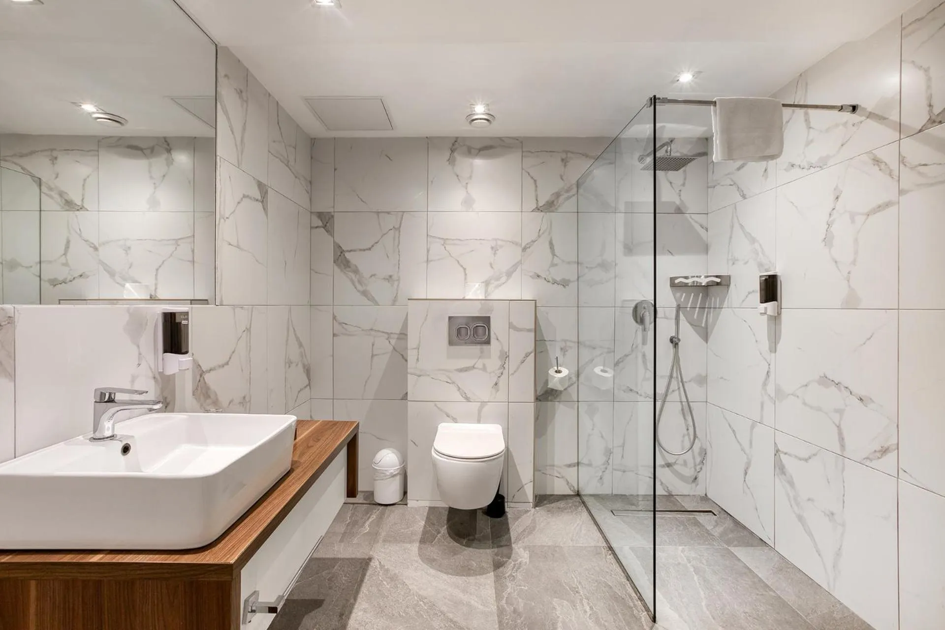 Bathroom in Solana Hotel & Spa