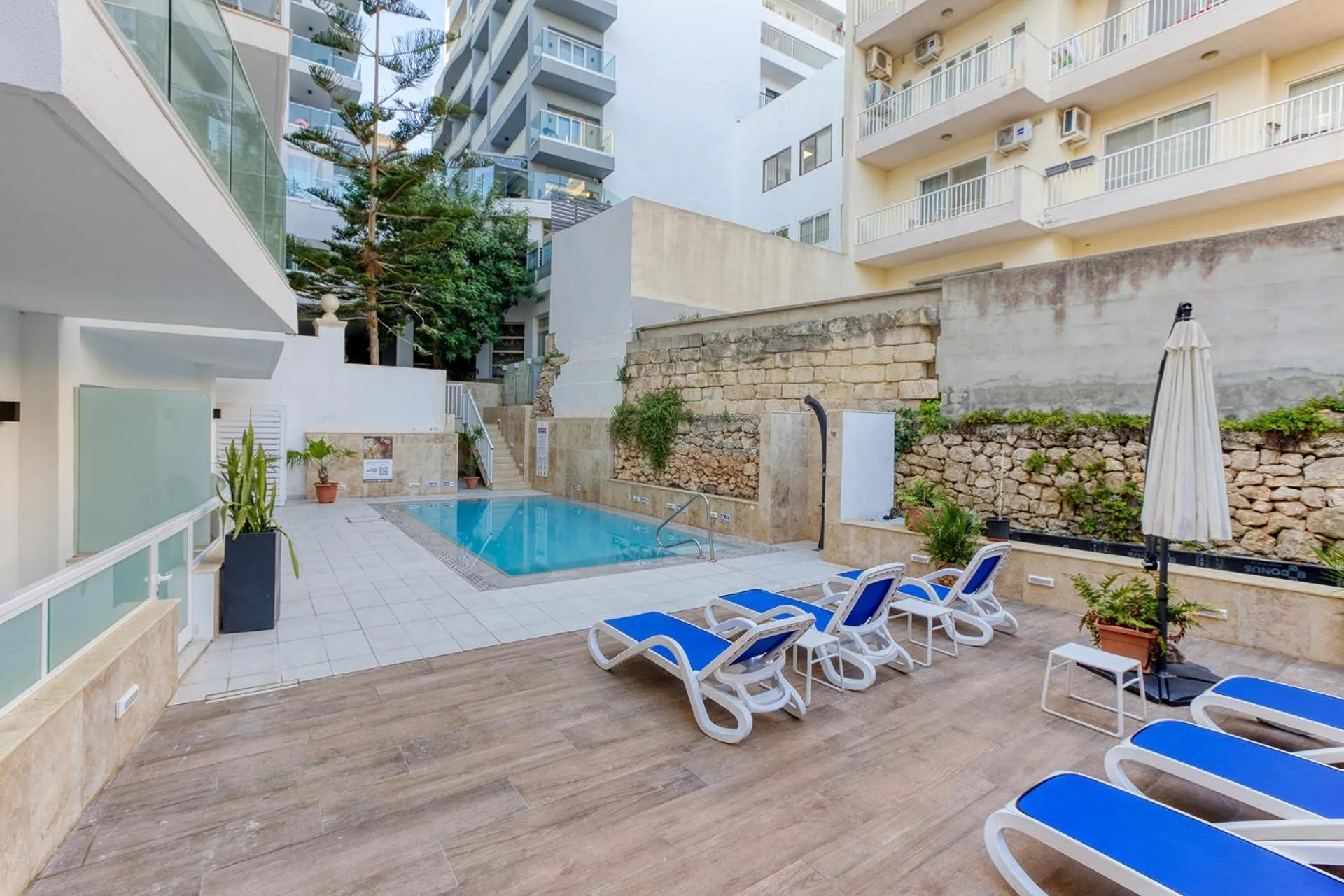 Pool view in Solana Hotel & Spa