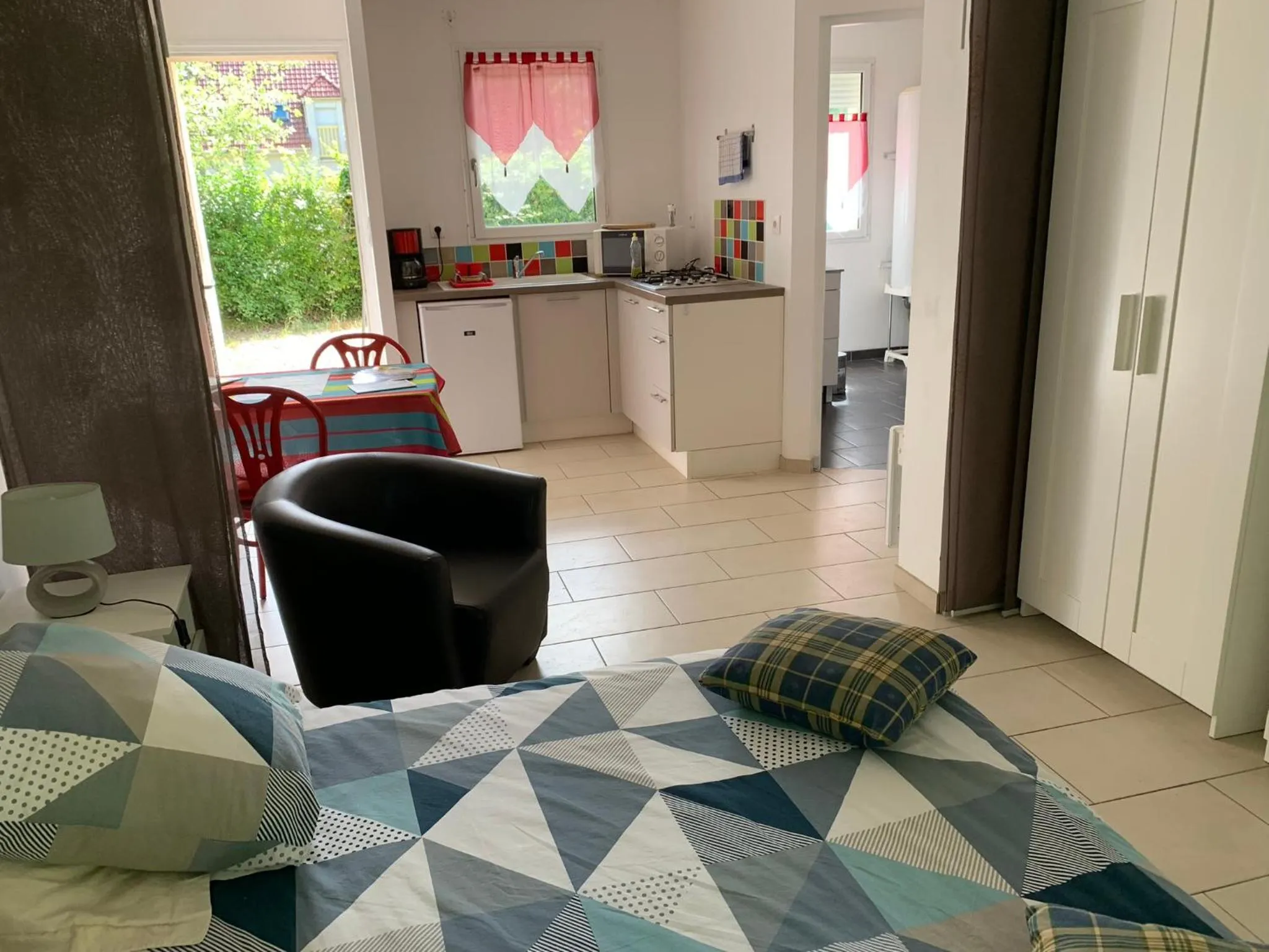 Kitchen or kitchenette in La Caronnière