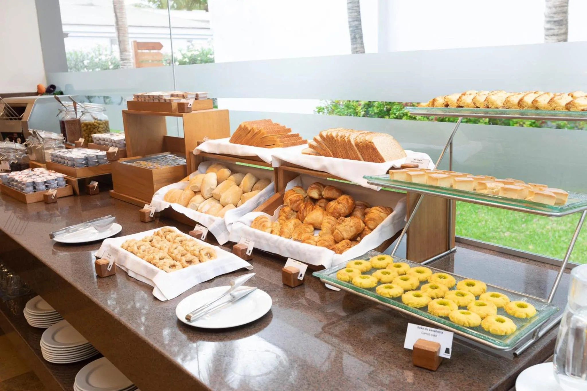 Buffet breakfast in Casa Andina Standard Piura