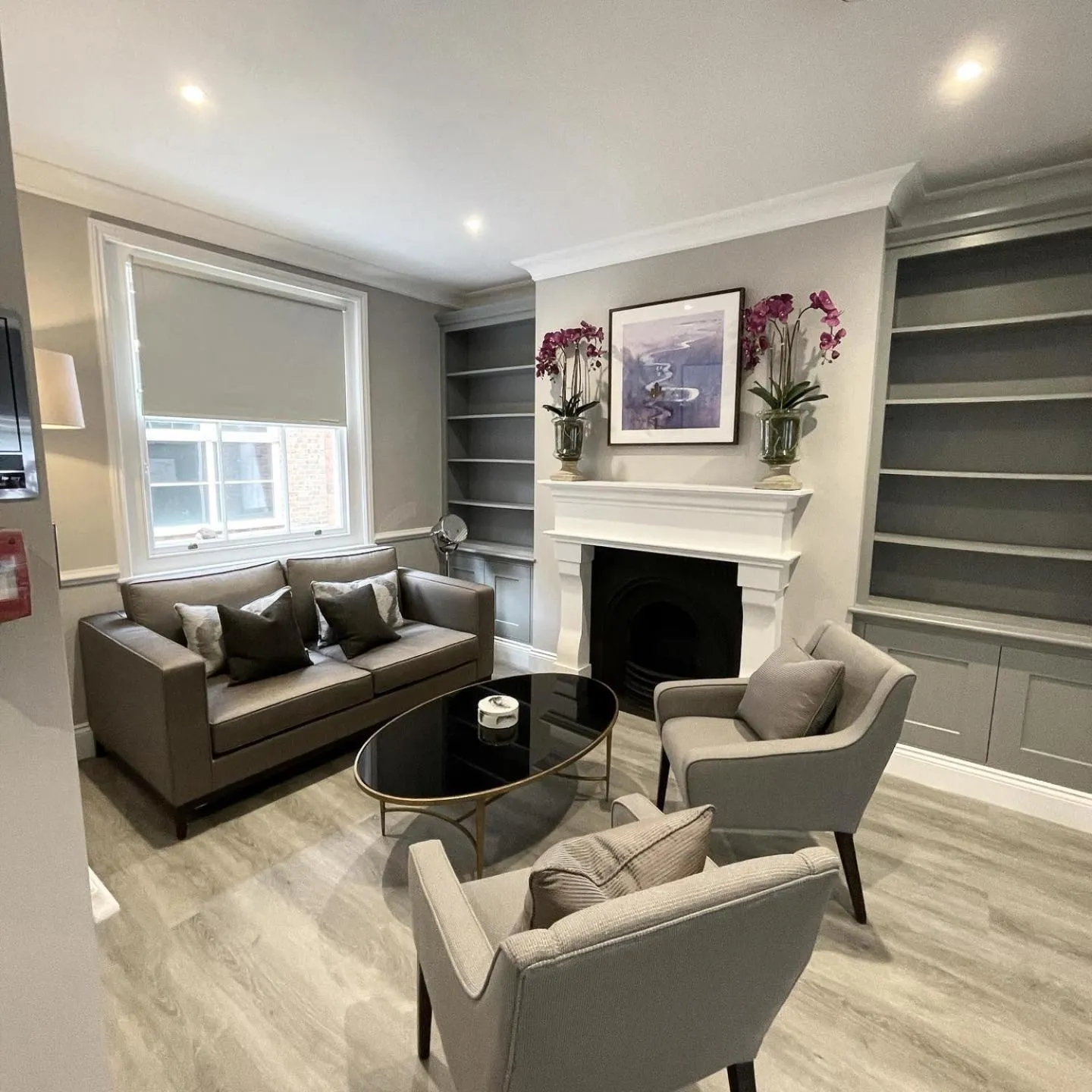 Living room in One Warwick Park Hotel