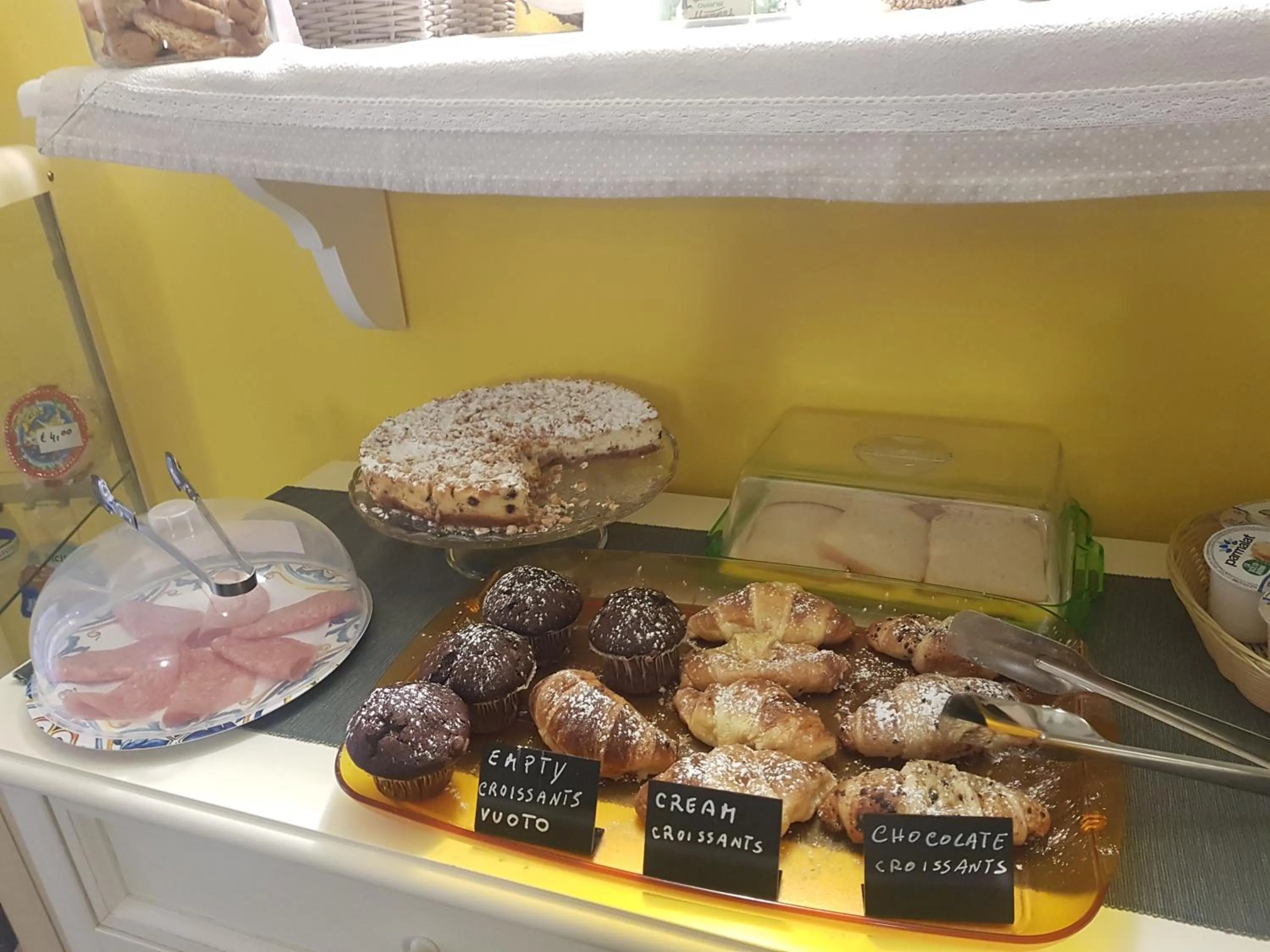 Breakfast in B&B I Puritani