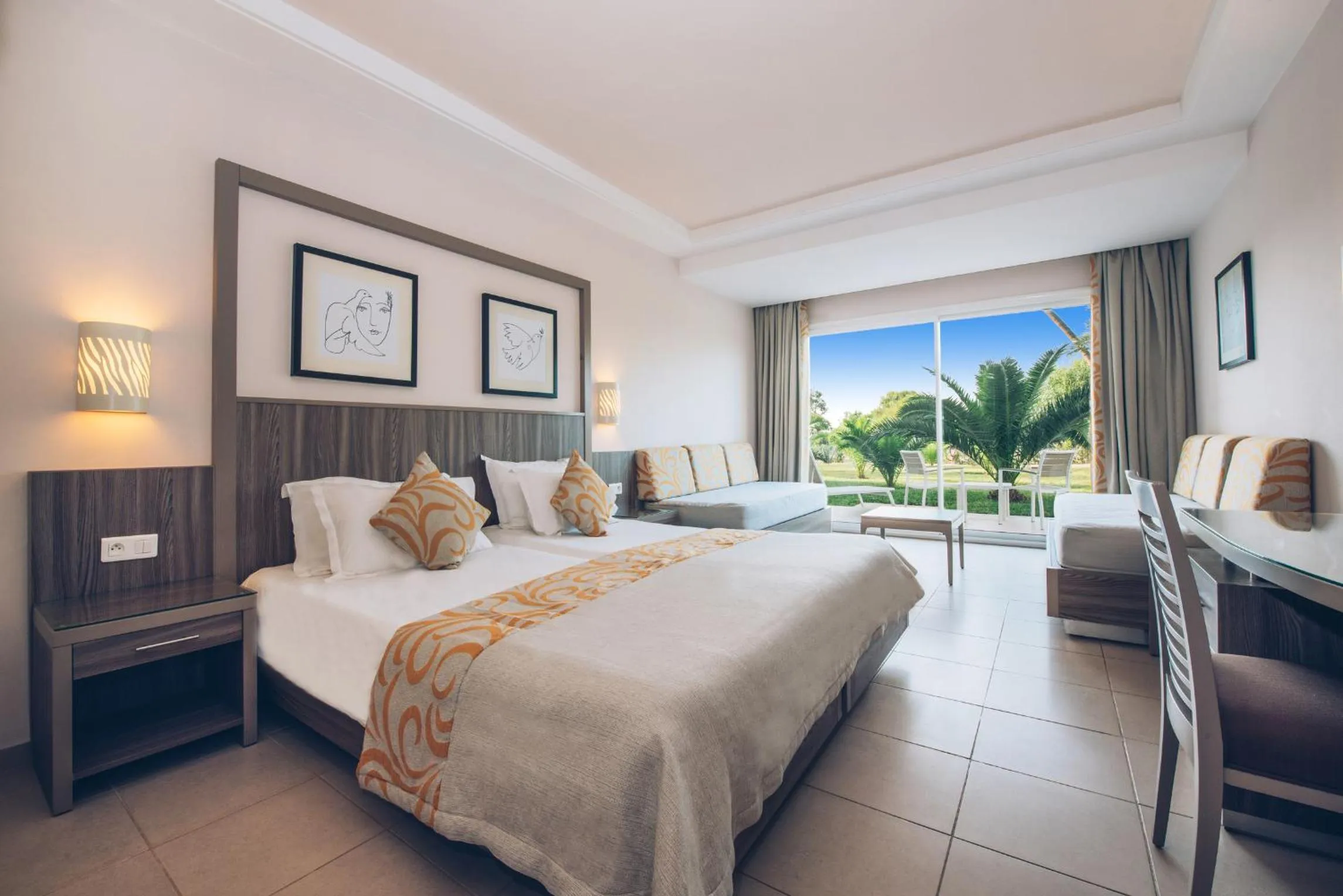 Bedroom, Bed in Iberostar Waves Mehari Djerba