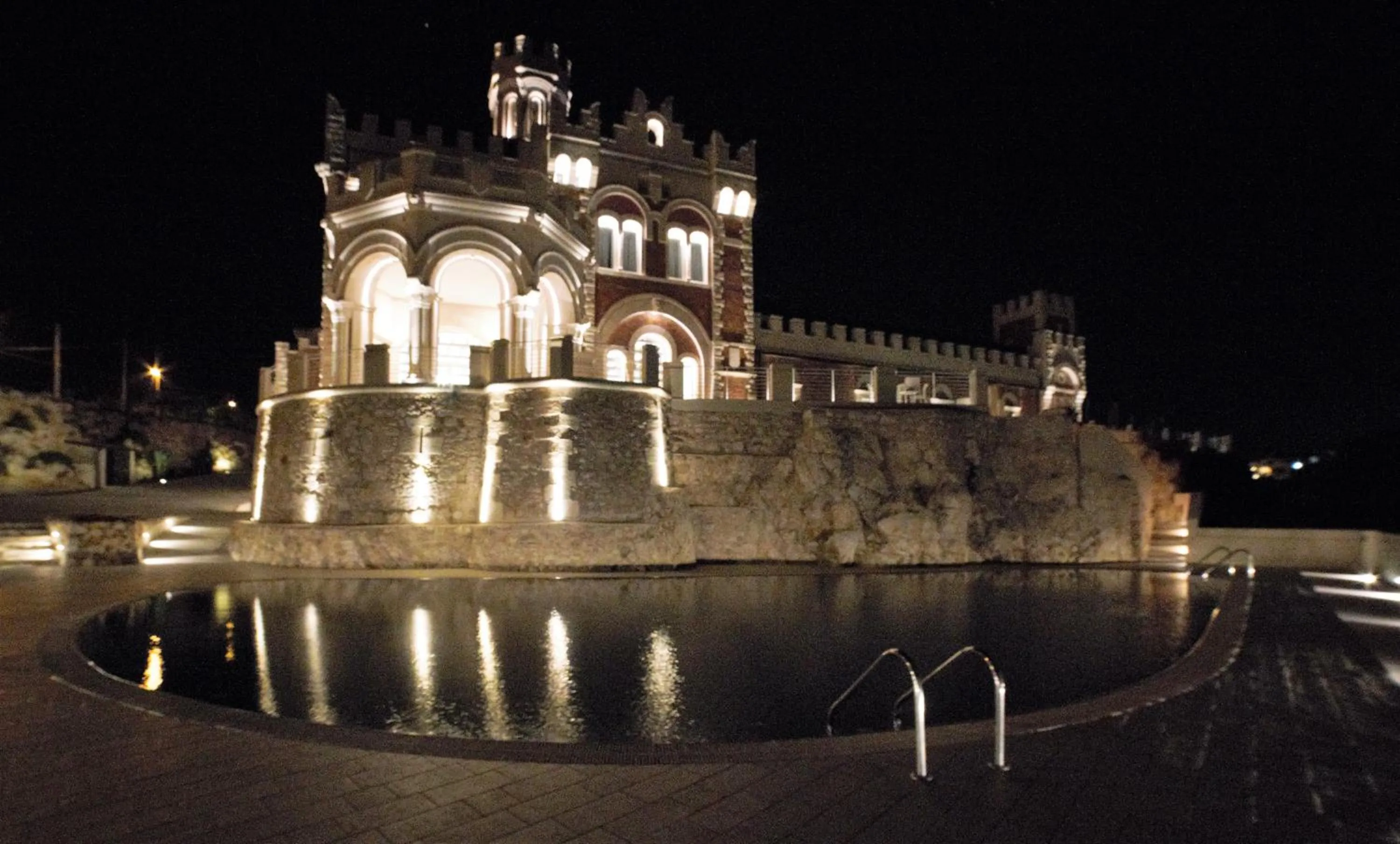 Property building in Castello Tafuri