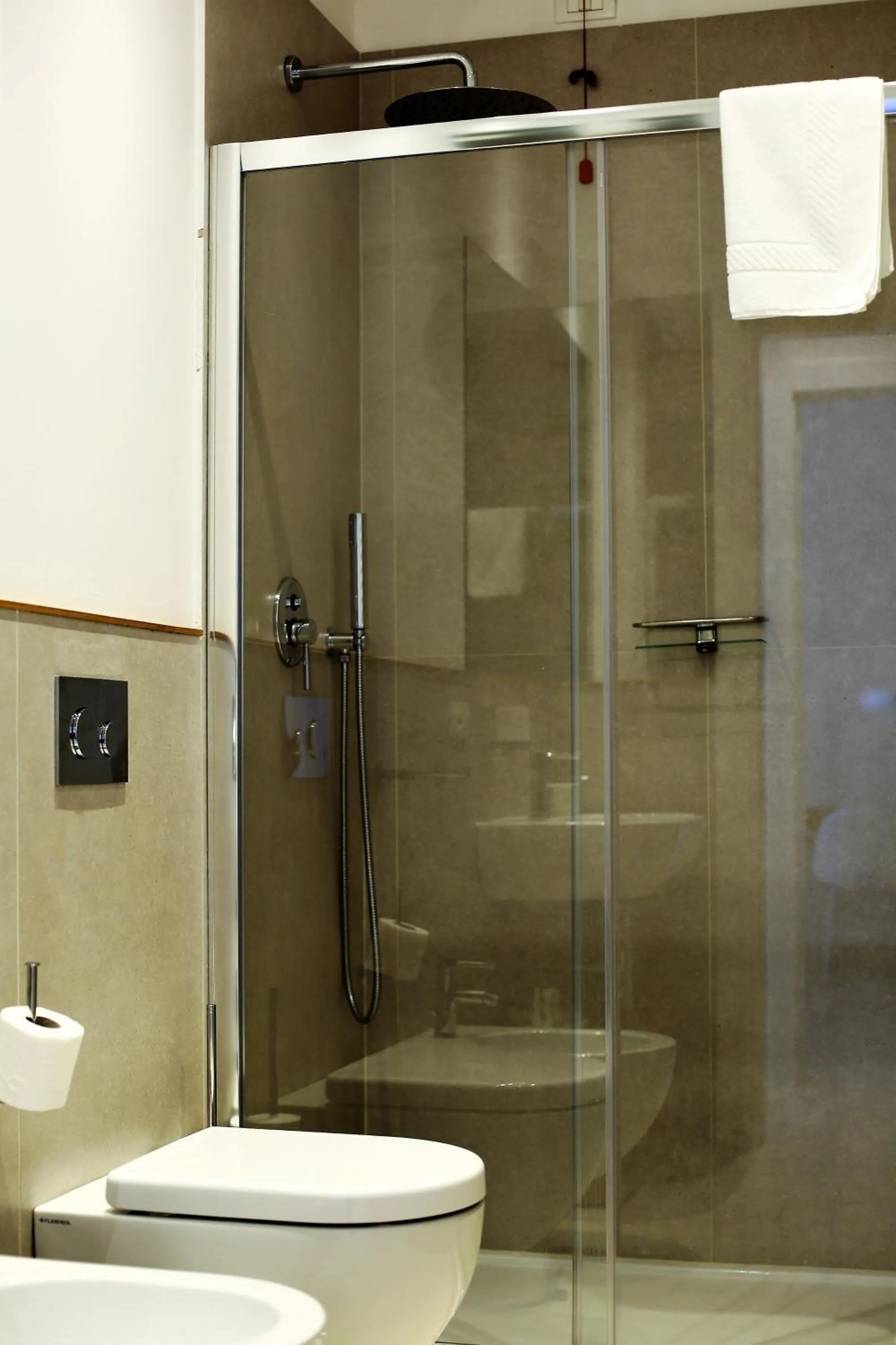 Bathroom in Castello Tafuri