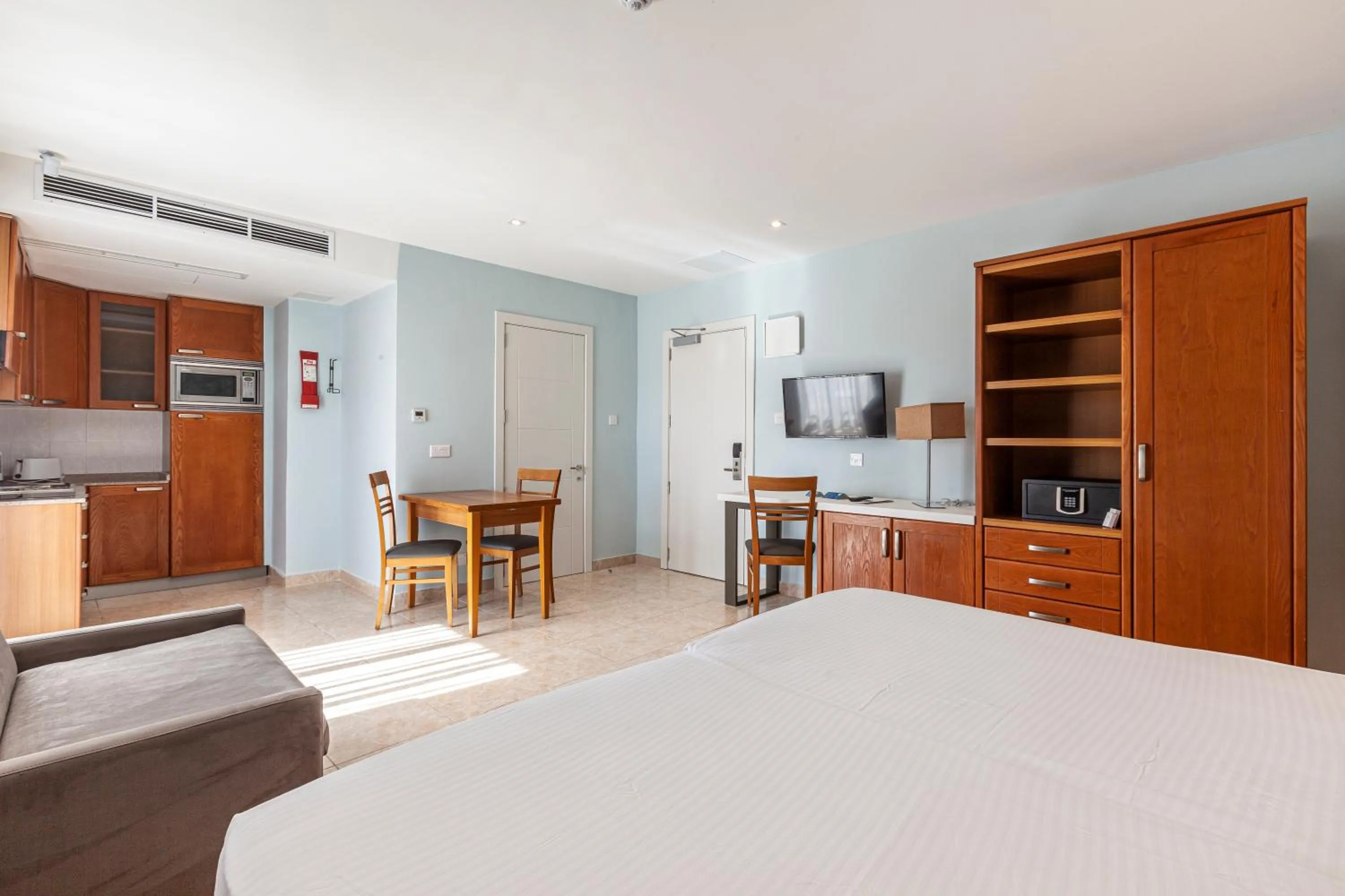 Photo of the whole room, Bed in Pergola Hotel & Spa