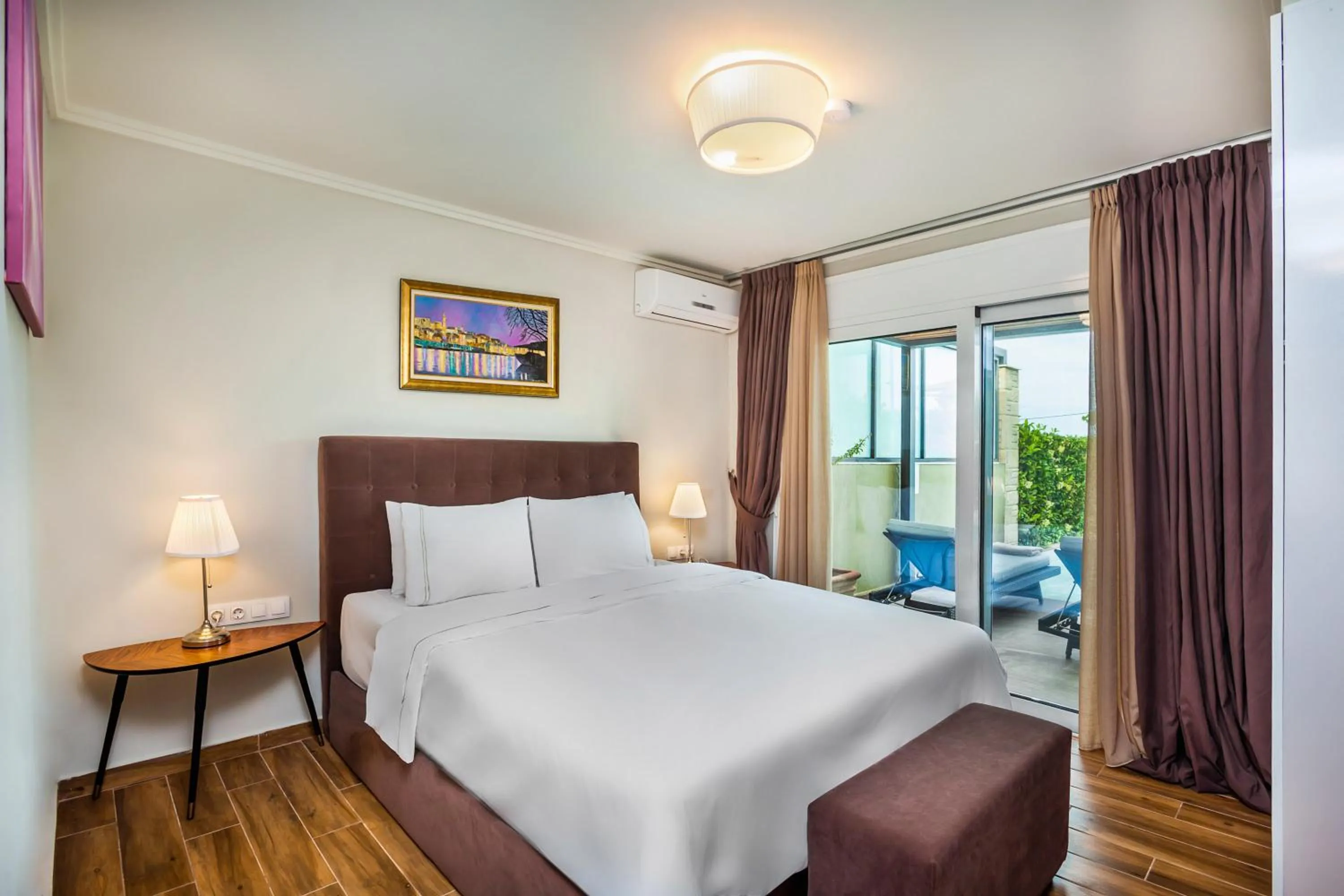 Bedroom in Sunny Villas Resort & Spa