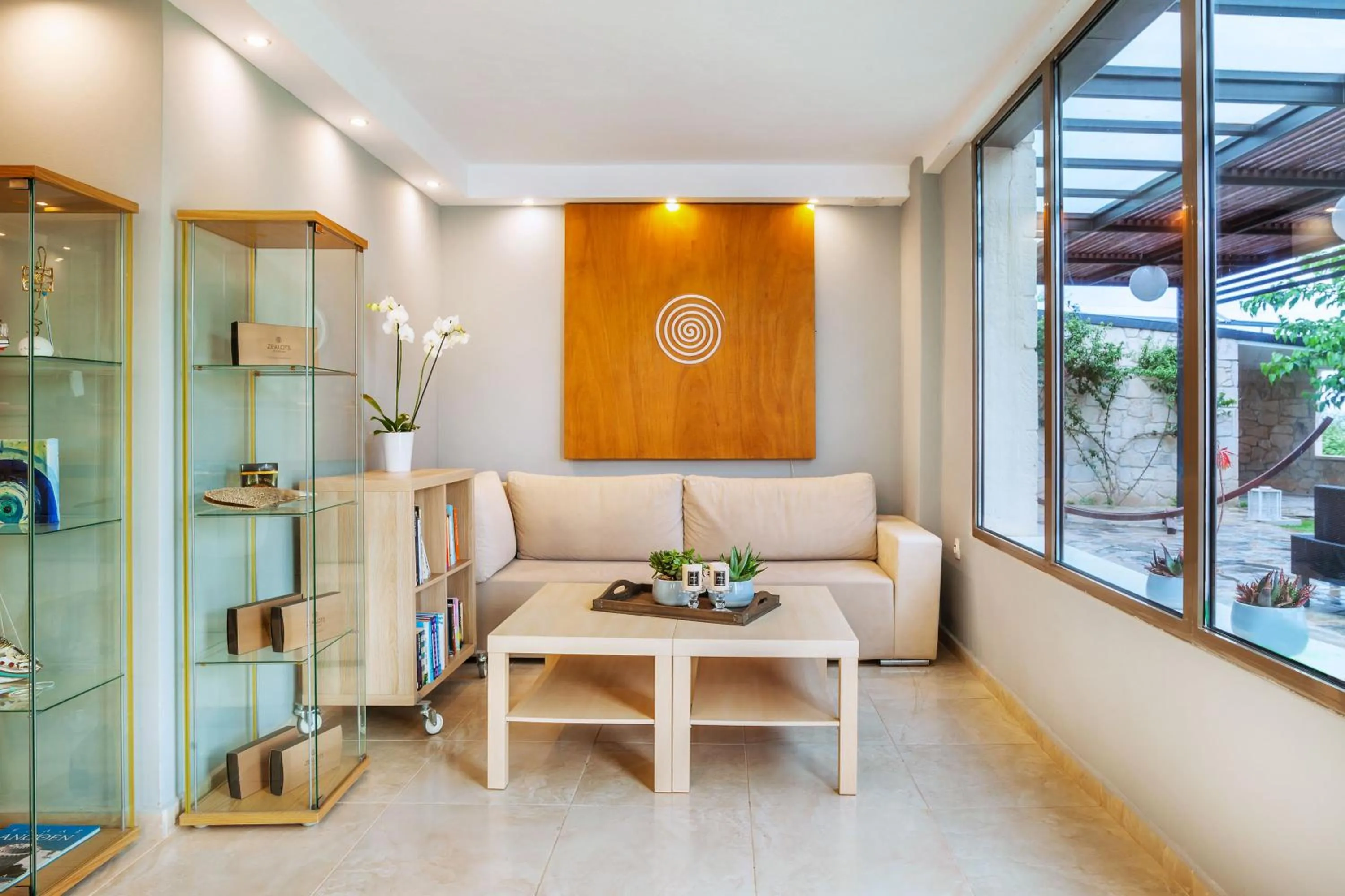 Lobby or reception in Sunny Villas Resort & Spa