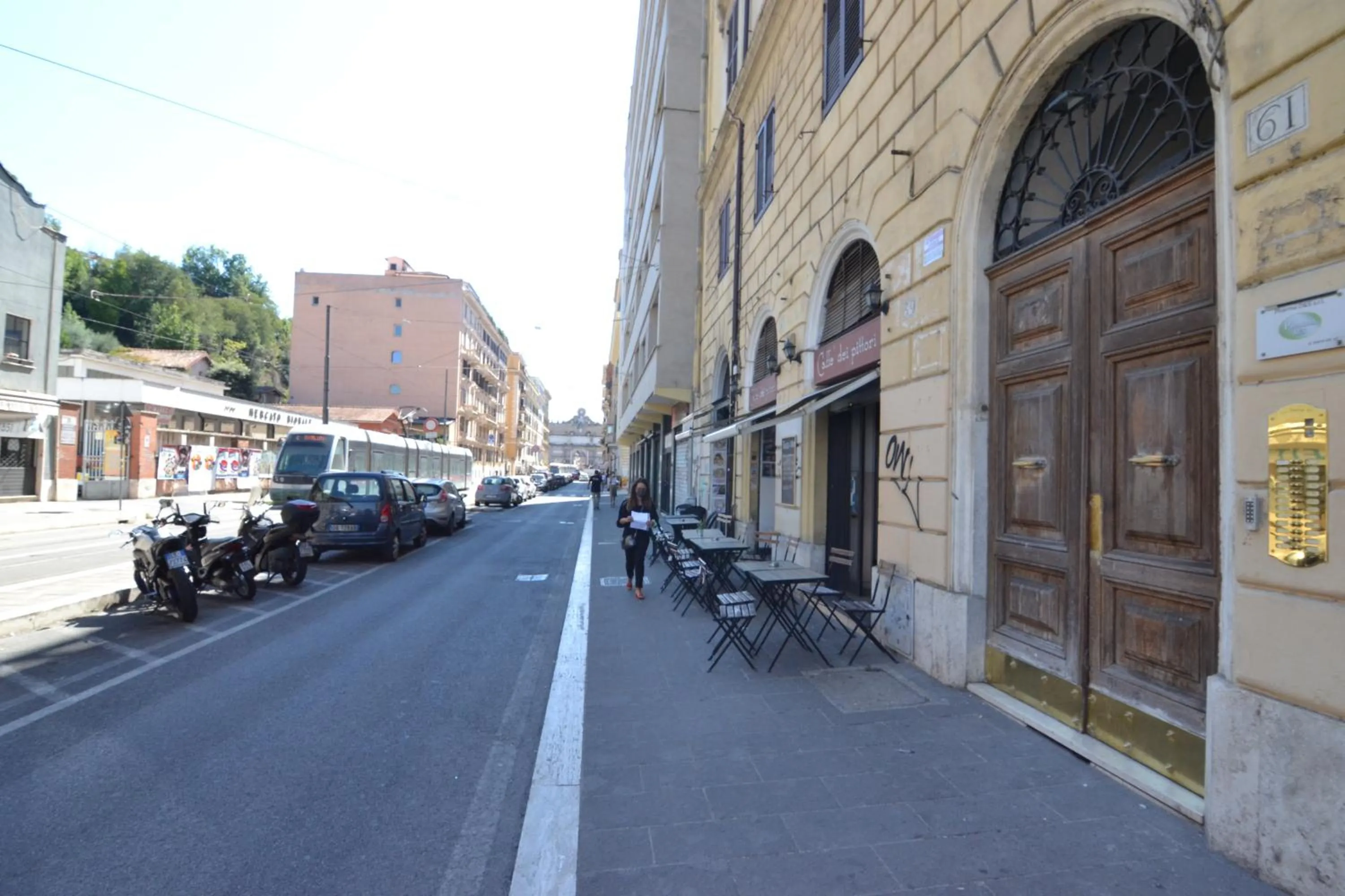 Property building in Glamour Spanish Steps