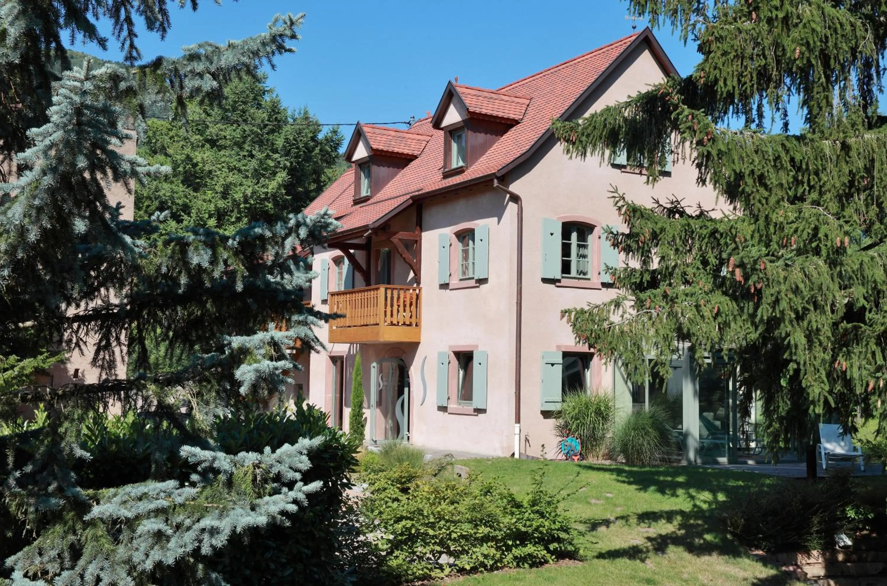 Property building in Hotel Restaurant L'Ami Fritz