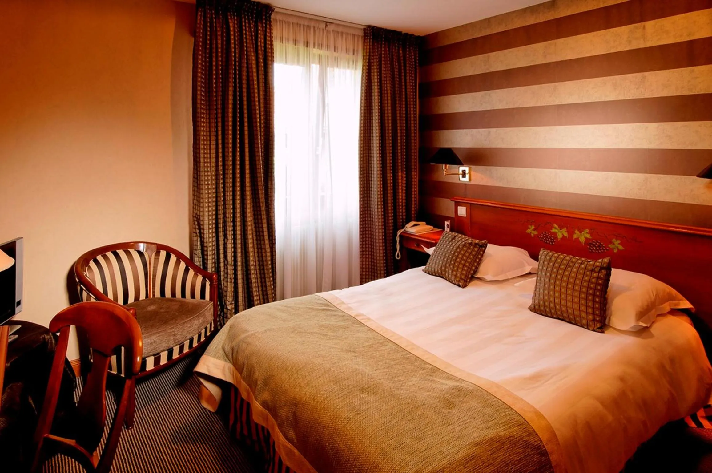 Bed in Hotel Restaurant L'Ami Fritz