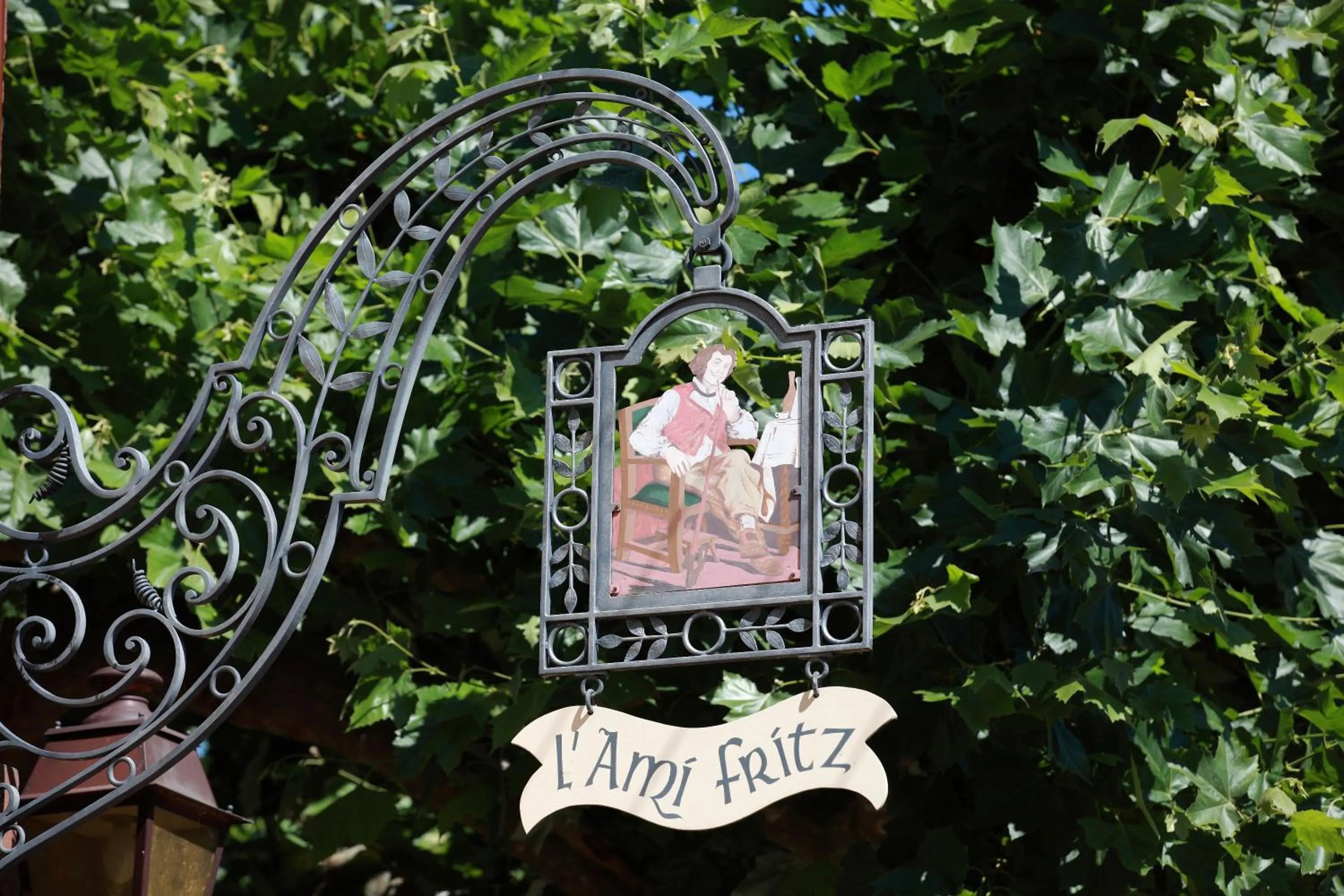 Decorative detail in Hotel Restaurant L'Ami Fritz