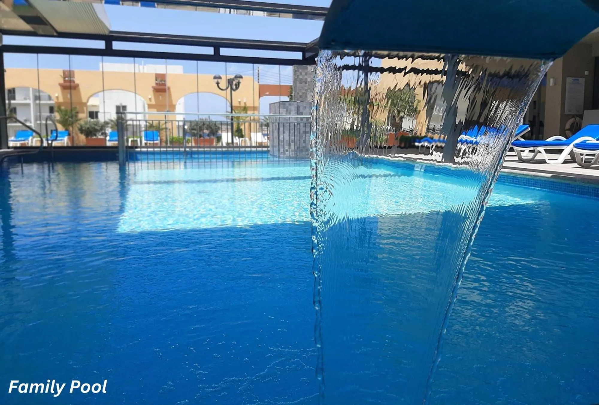 Swimming pool in Luna Holiday Complex