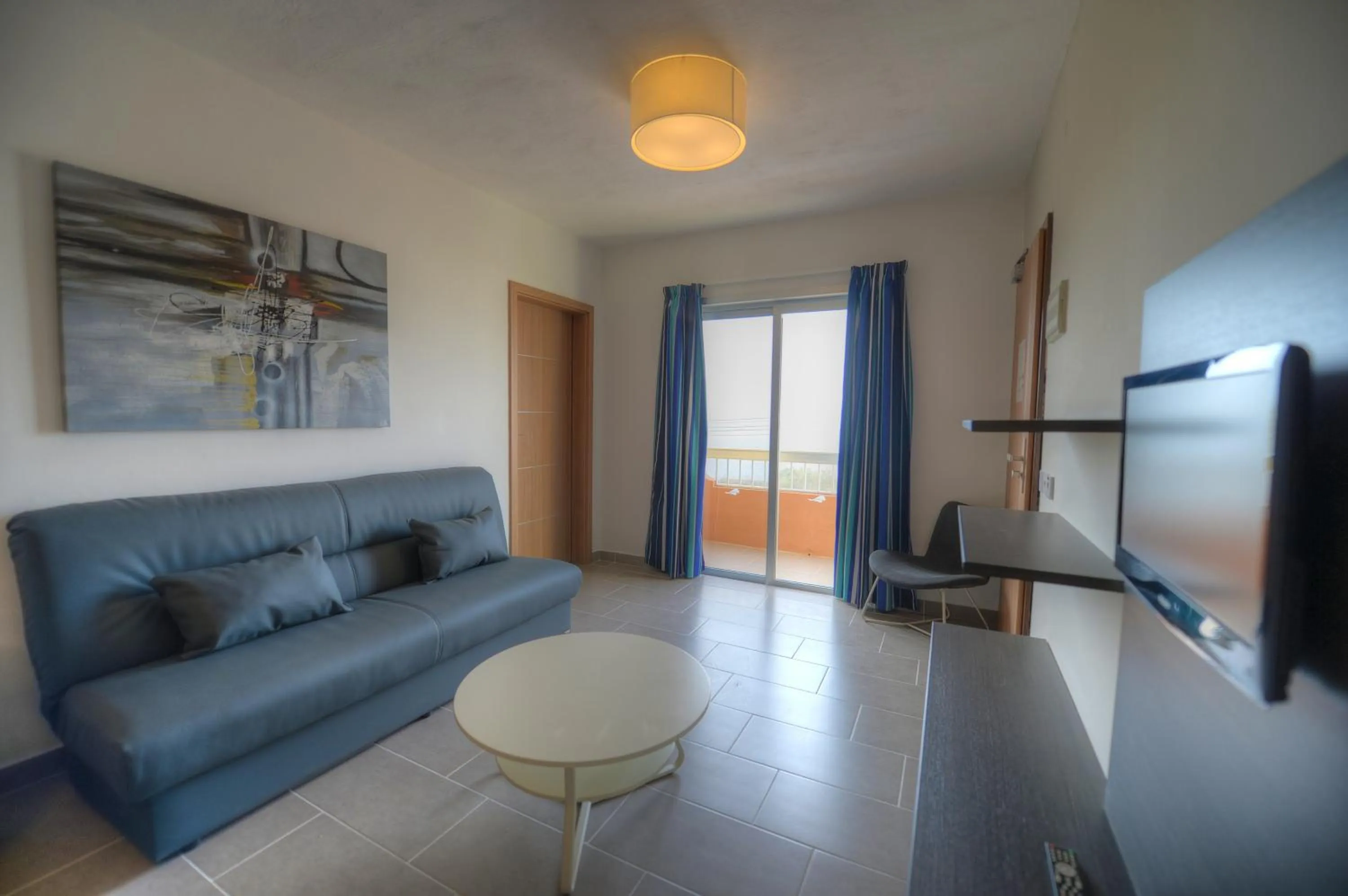 TV and multimedia in Luna Holiday Complex