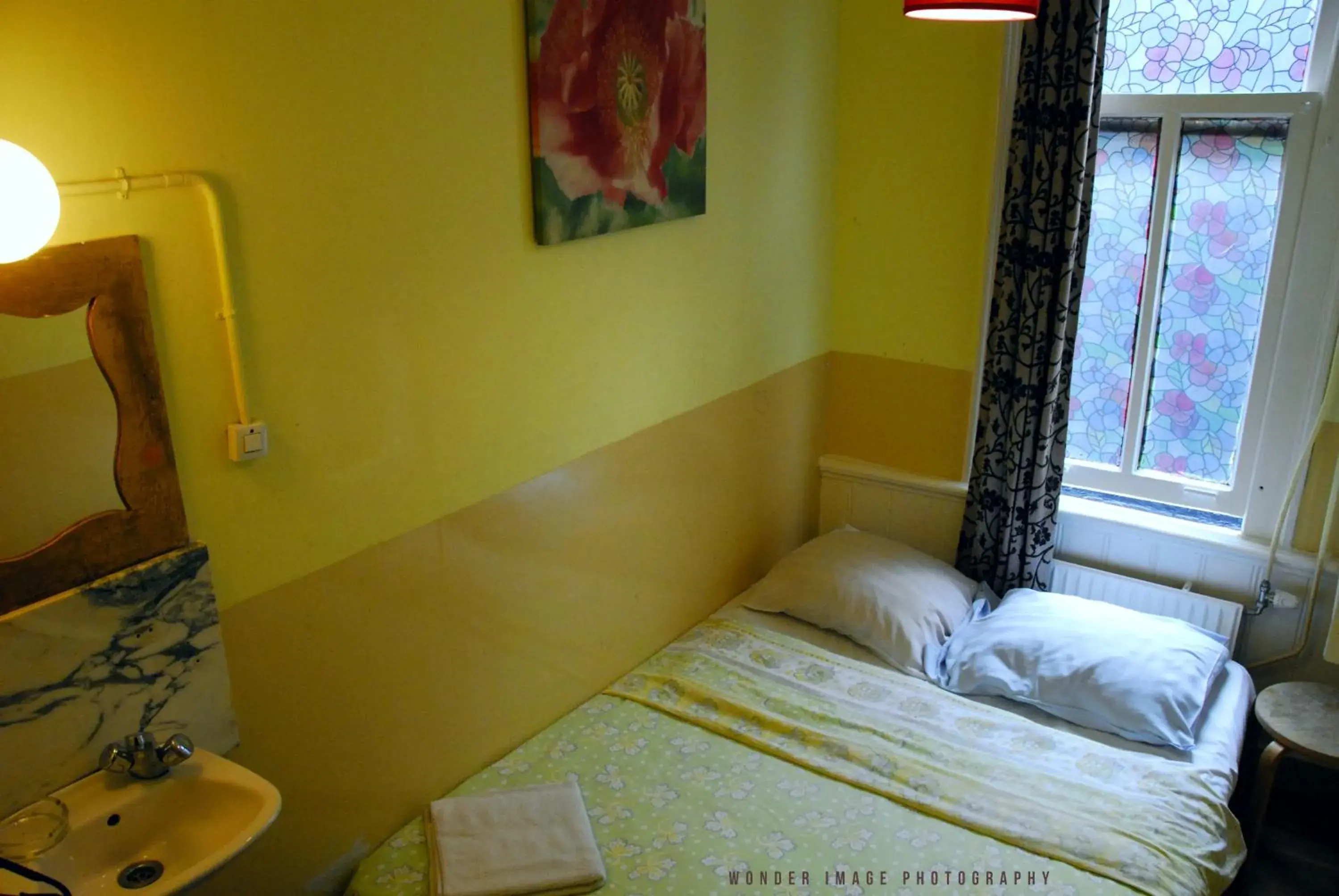 Standard Double Room with Shared Bathroom in Hotel Tamara Standard Double Room with Shared Bathroom in Hotel Tamara