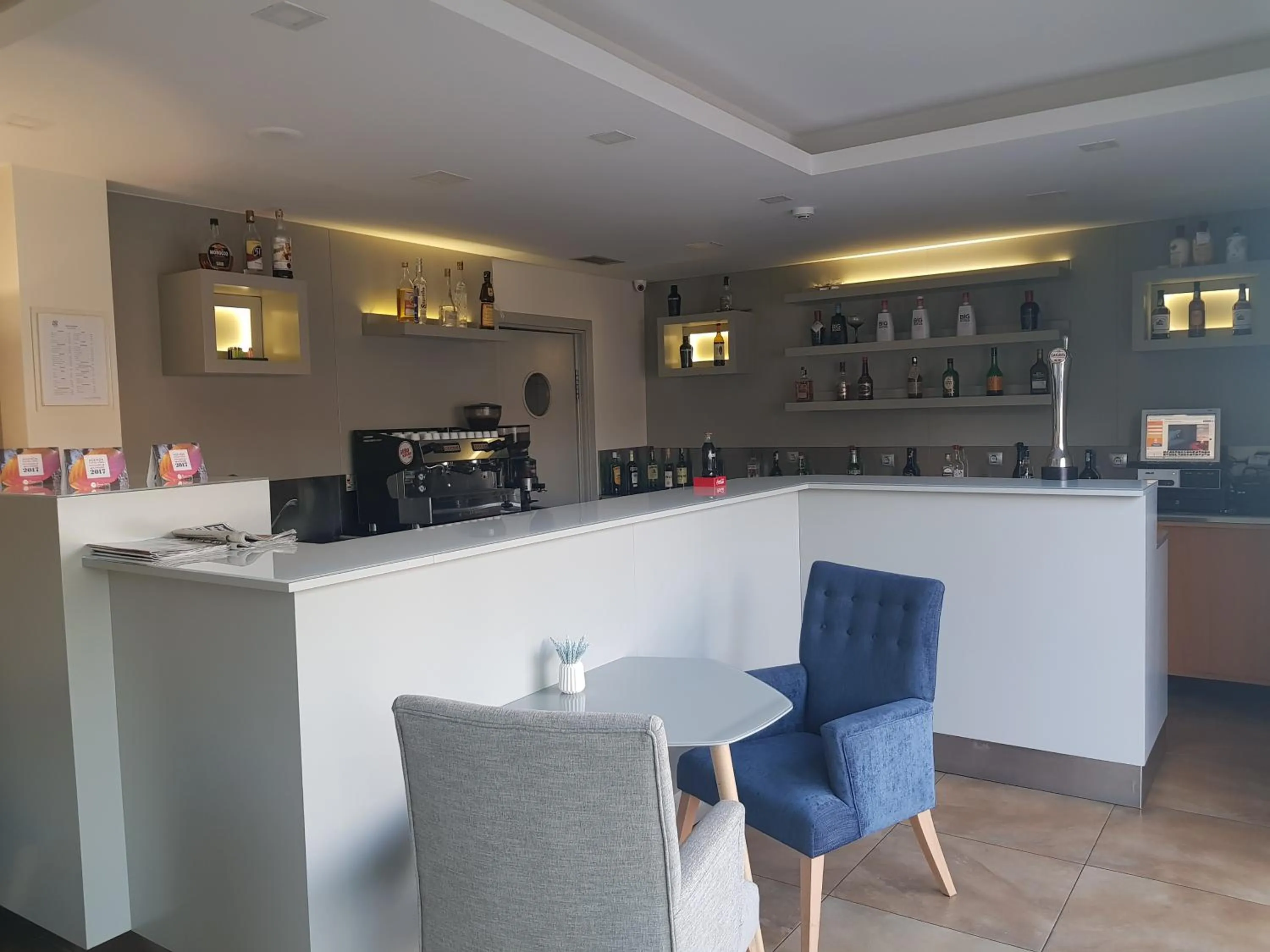 Alcoholic drinks in Hotel Albergaria Borges