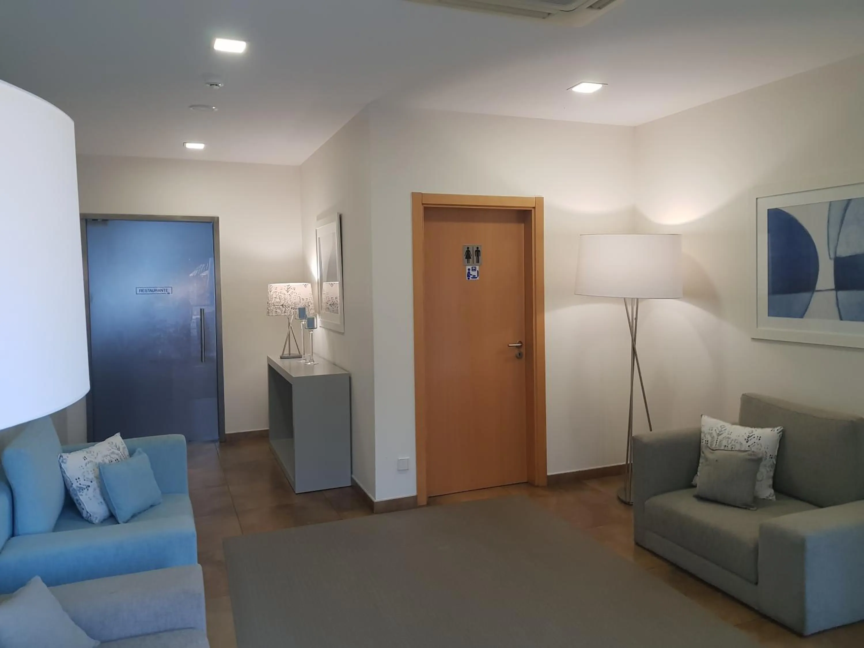 Facade/entrance in Hotel Albergaria Borges