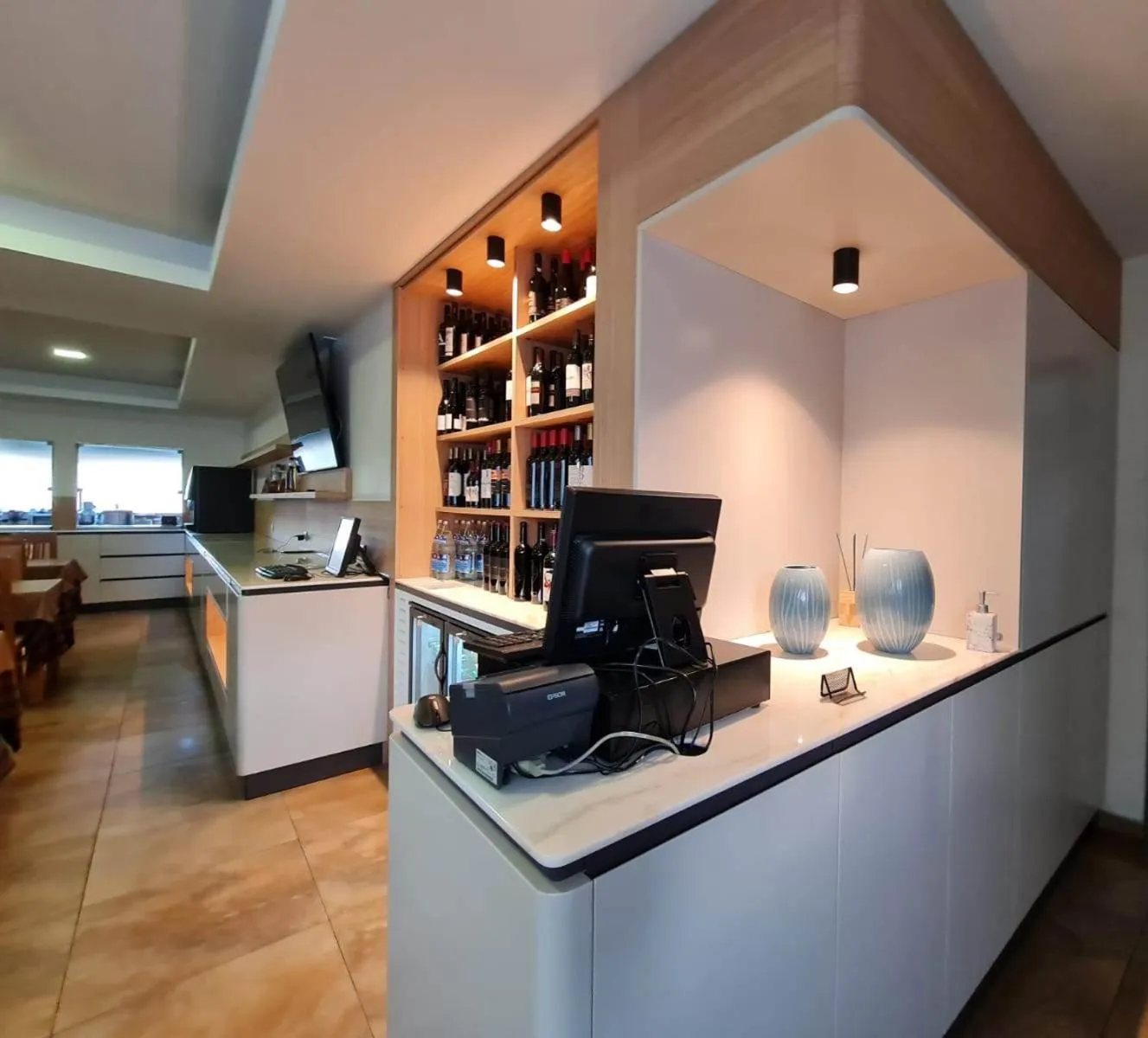 Restaurant/places to eat in Hotel Albergaria Borges