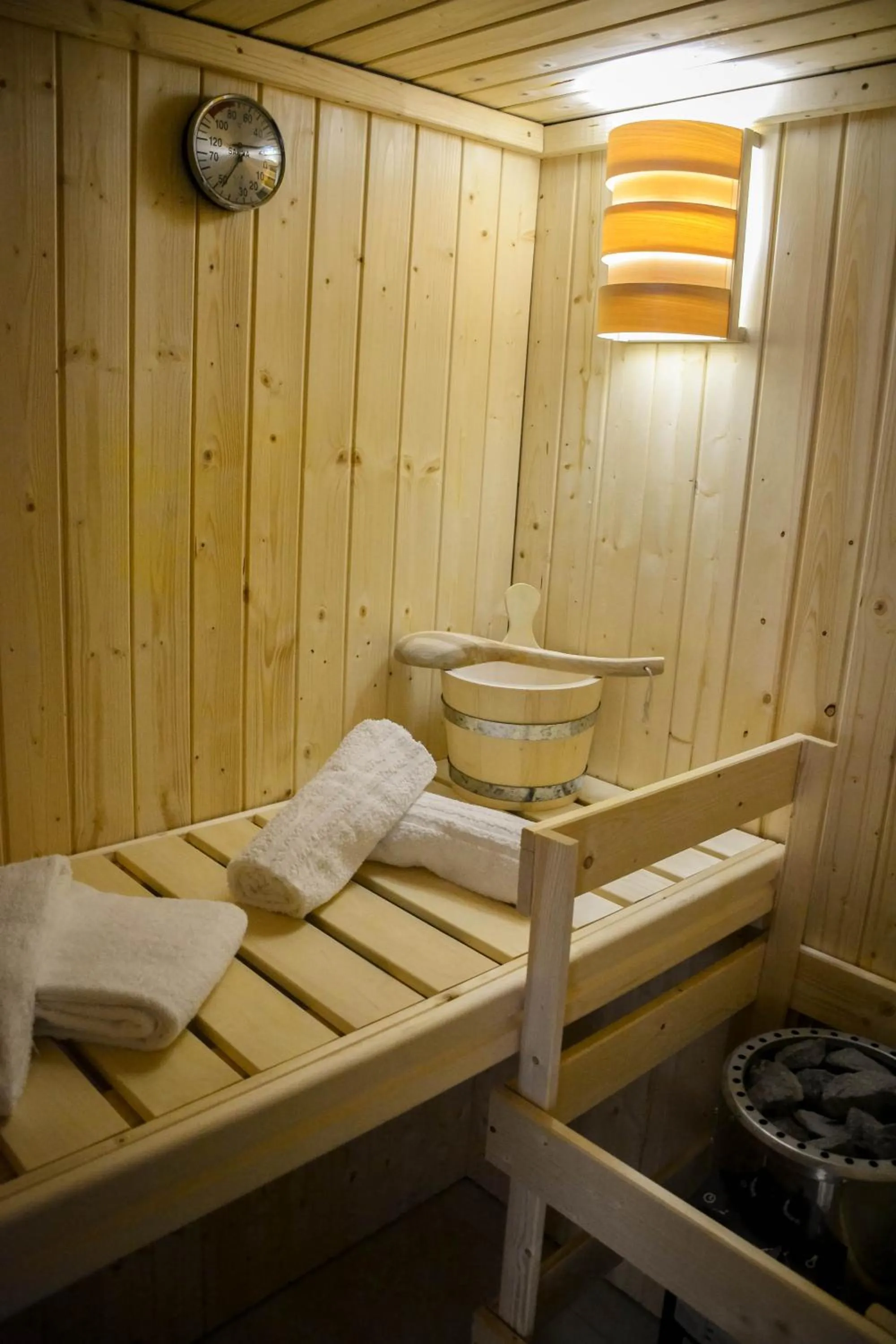 Spa and wellness centre/facilities in Brain Rooms & Suite