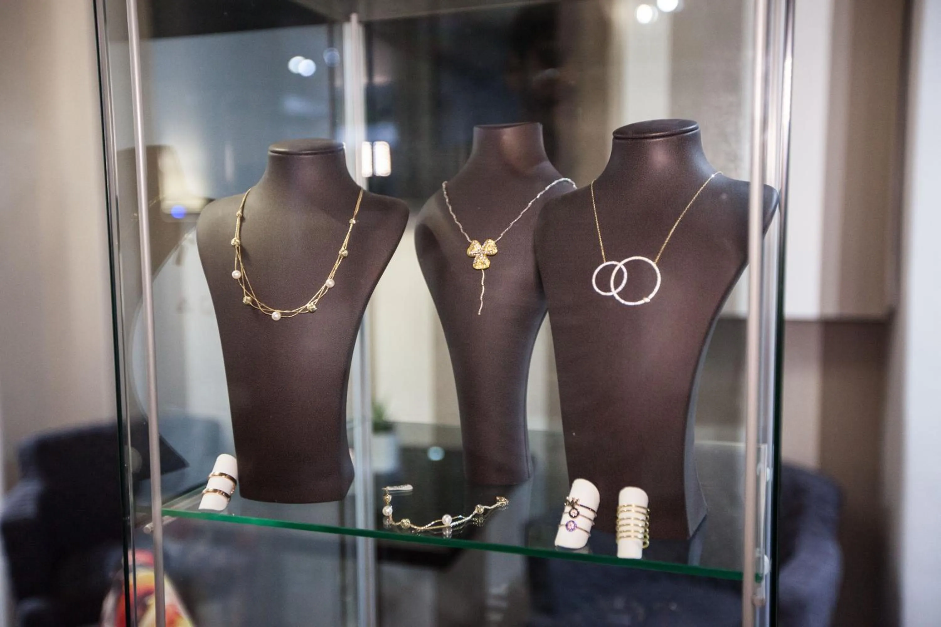 On-site shops in Diamond City Living