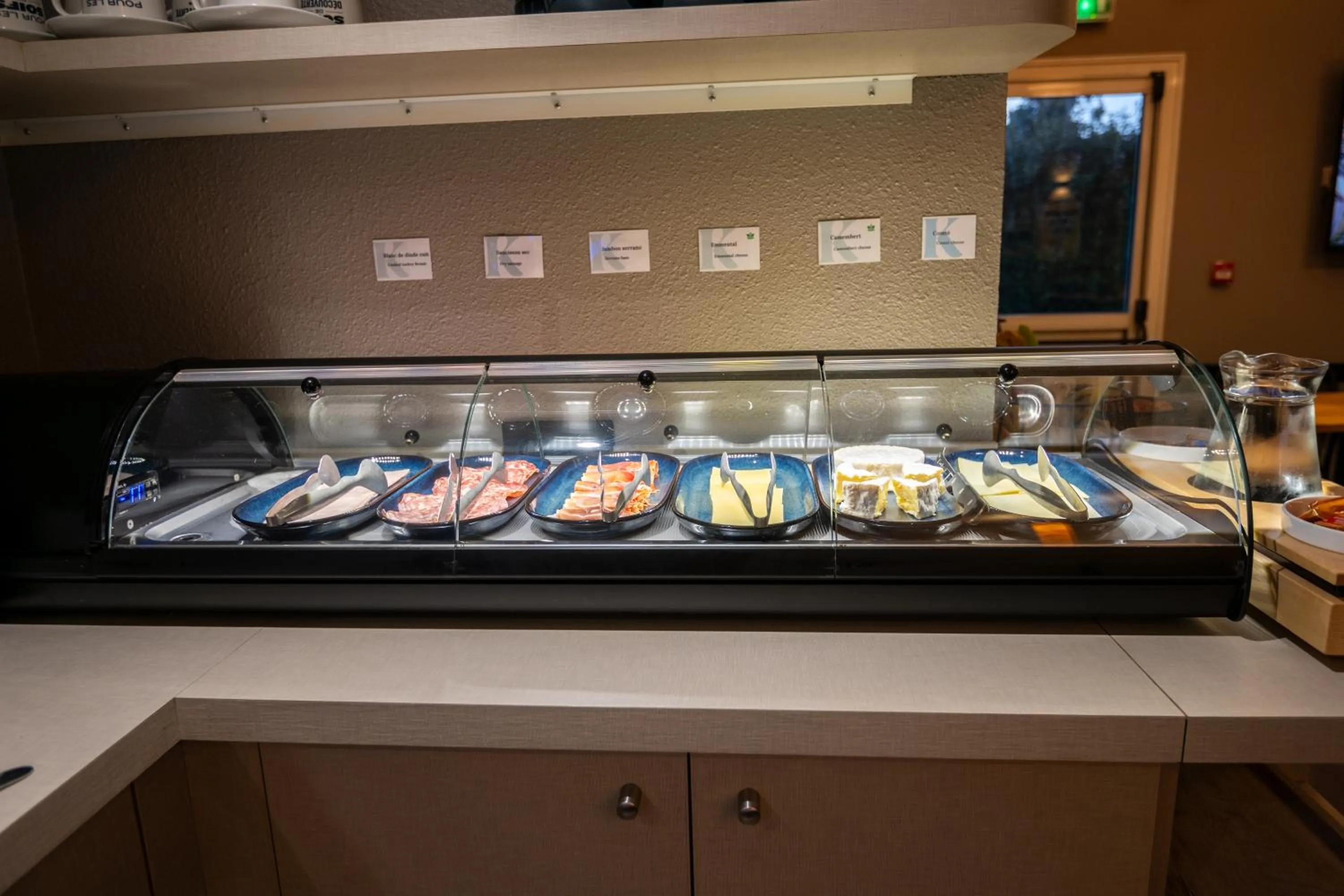 Buffet breakfast in KYRIAD BORDEAUX SUD - Villenave d'Ornon