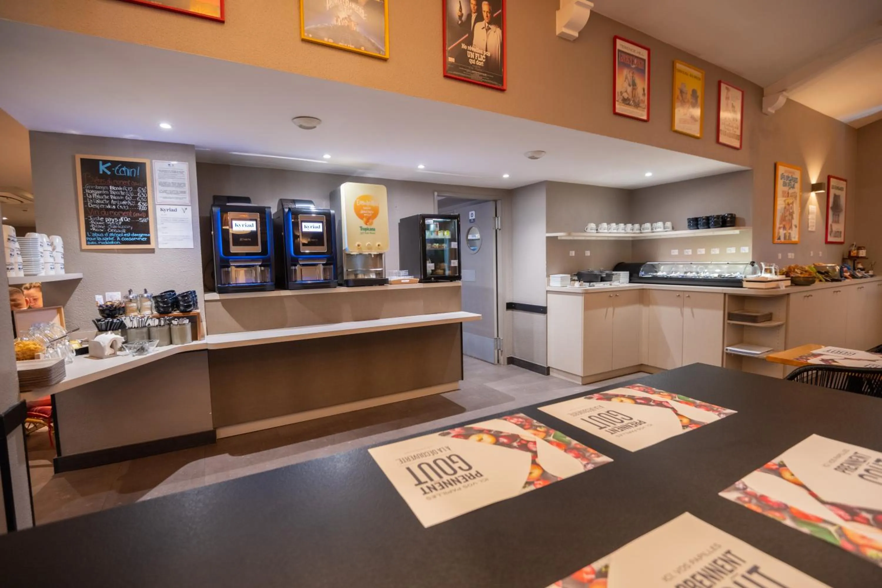 Buffet breakfast in KYRIAD BORDEAUX SUD - Villenave d'Ornon