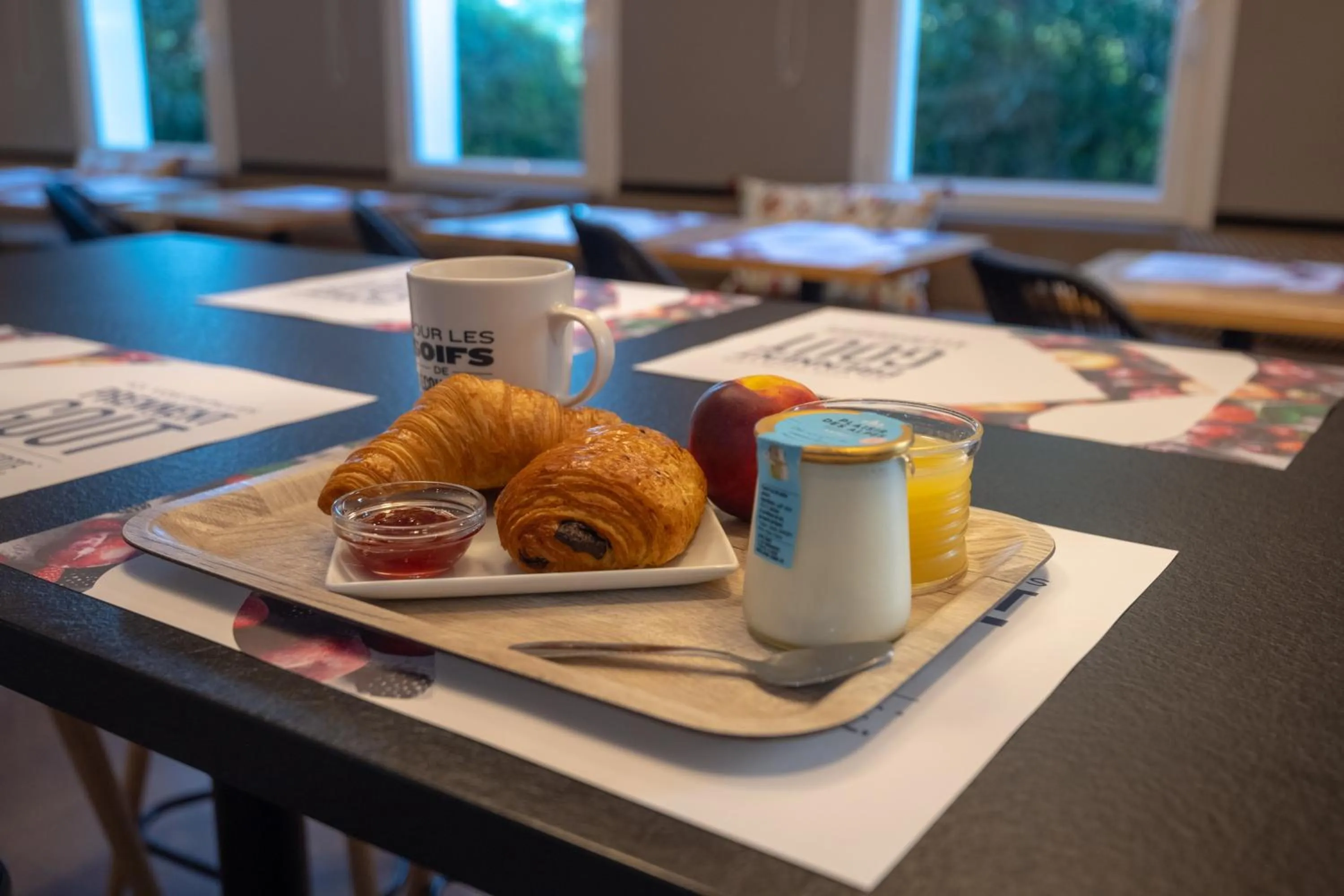 Buffet breakfast in KYRIAD BORDEAUX SUD - Villenave d'Ornon