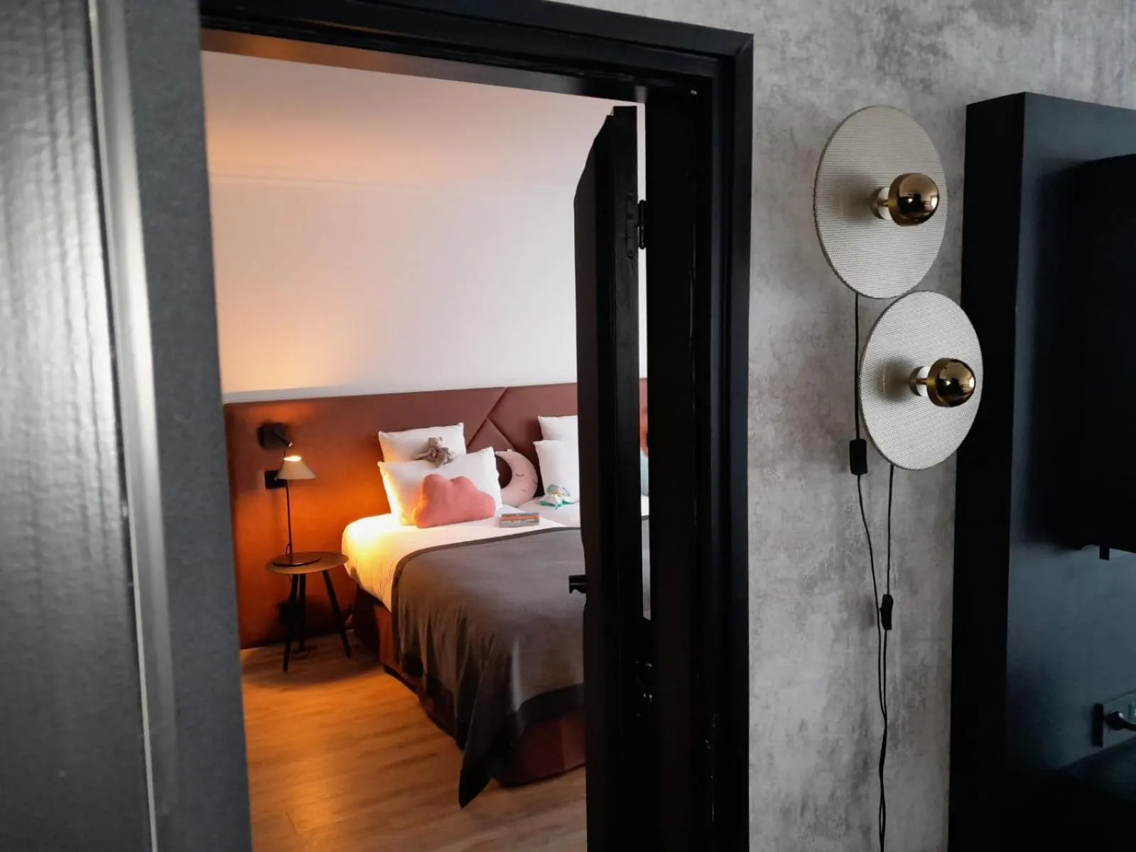 TV and multimedia, Bed in Appart'City Collection Genève Aéroport - Ferney Voltaire