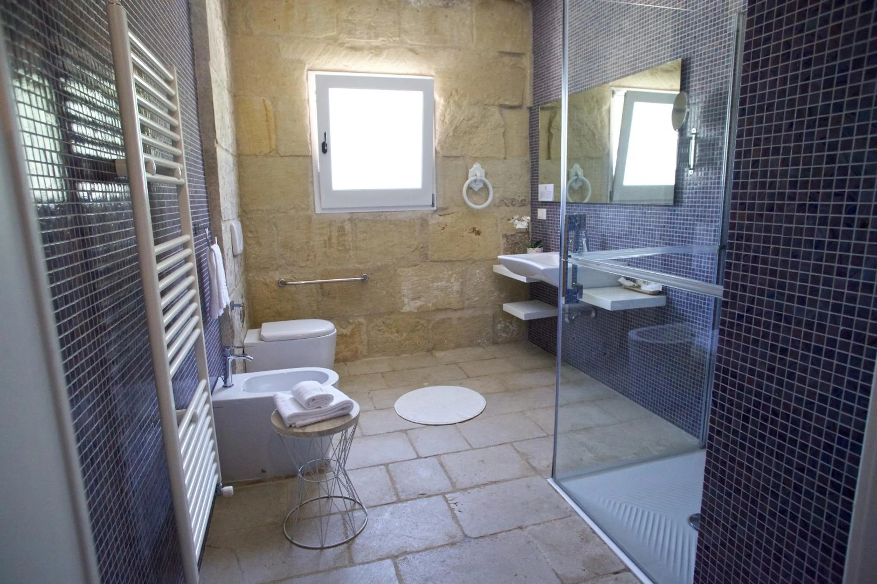 Shower in Don Agostino Relais Masseria